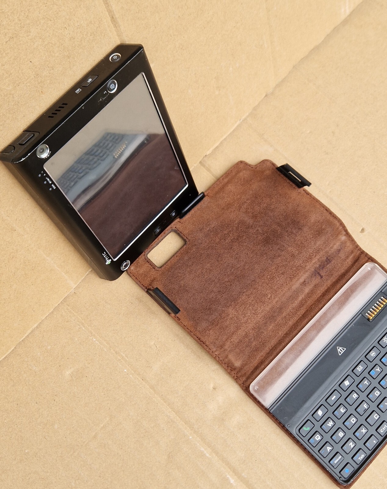 VINTAGE HTC X 7500 Mini PC
