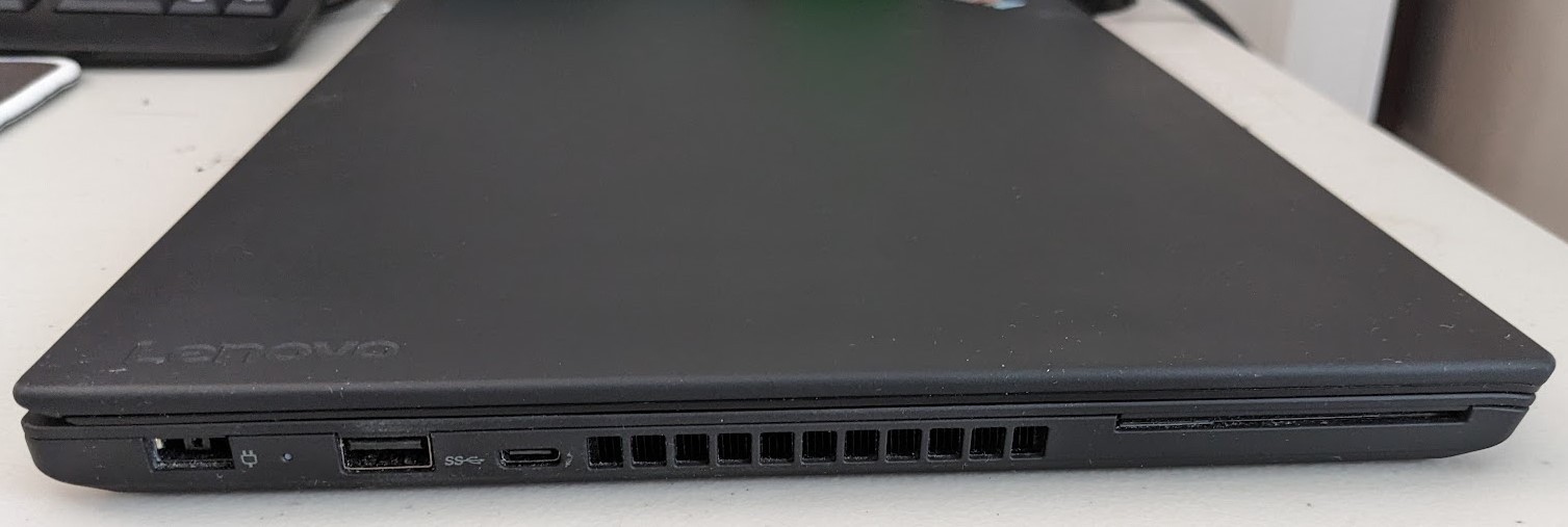 ThinkPad 25th Anniversary Edition / ThinkPad T25 (Upgraded 32GB) with Dock