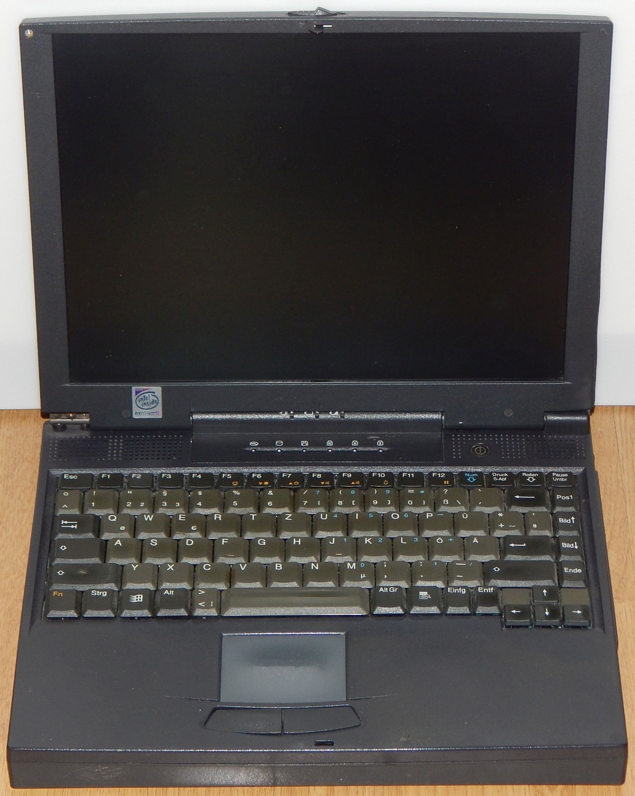 ❌ FAULTY / DAMAGE does not work ❌ Medion Lifetec MD 9888 notebook laptop