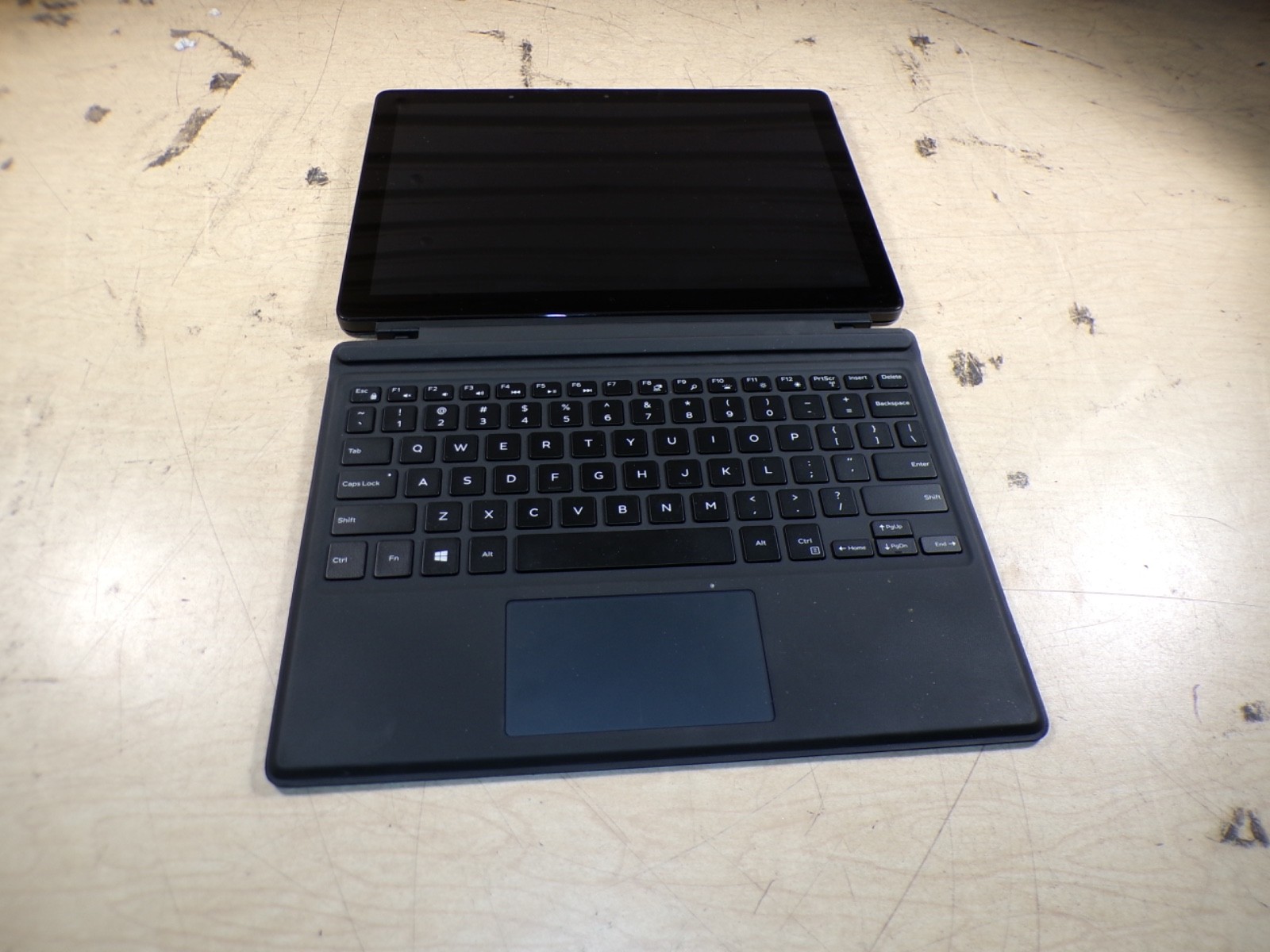DELL LATITUDE 5290 2N 1 INTEL CORE I5-8350U 1.70GHZ 8GB RAM W/ KEYBOARD **NO HD/