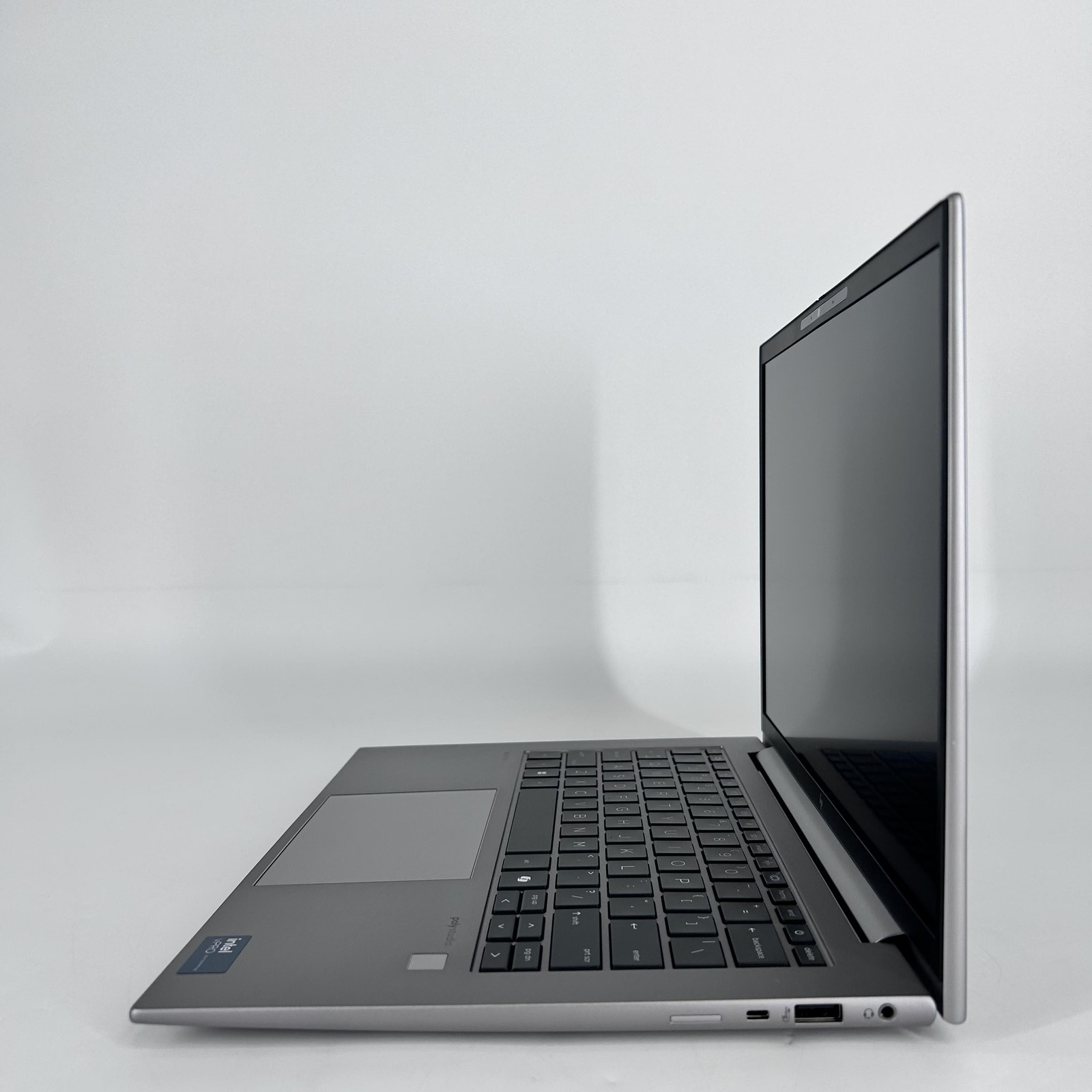 HP ZBook Firefly 14 G11 Silver FHD+ 1.7 GHz Ultra 7 165U 32GB 1TB SSD Very Good