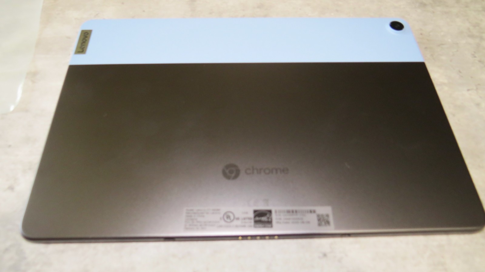 Lenovo IdeaPad Duet Chromebook CT-X636F 10.1″ (64GB) – Ice Blue + Iron Grey