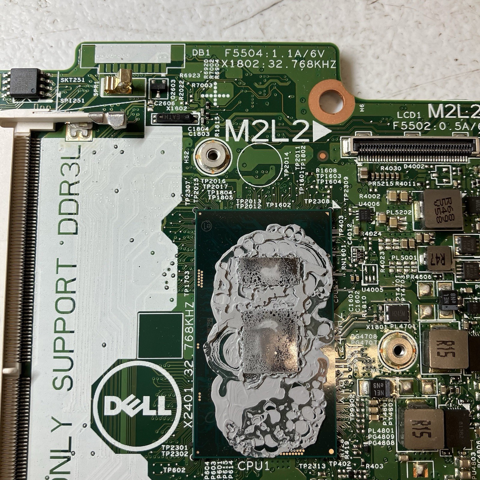MOTHER BOARD Dell Inspiron 13 7000 Series P57G 2-in-1 Intel Core i5 13.3″ Laptop