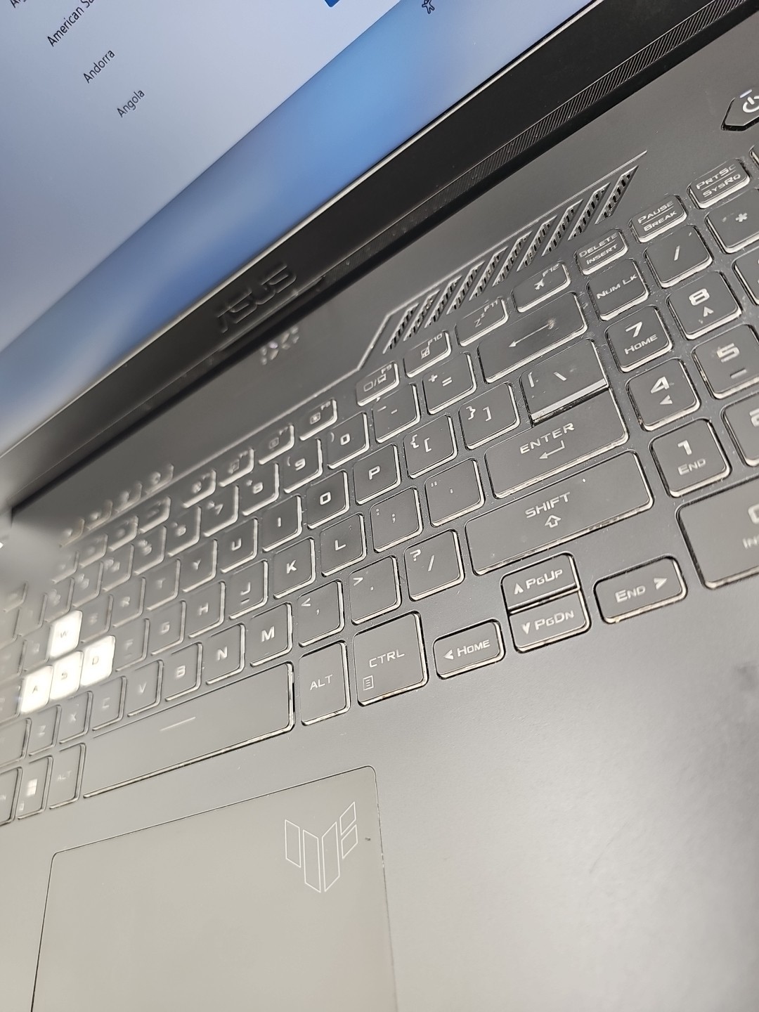 ASUS TUF 17.3″ (FX707ZC4) 12th Gen i5-12500H 16GB 512GB SSD GeForce RTX 3050