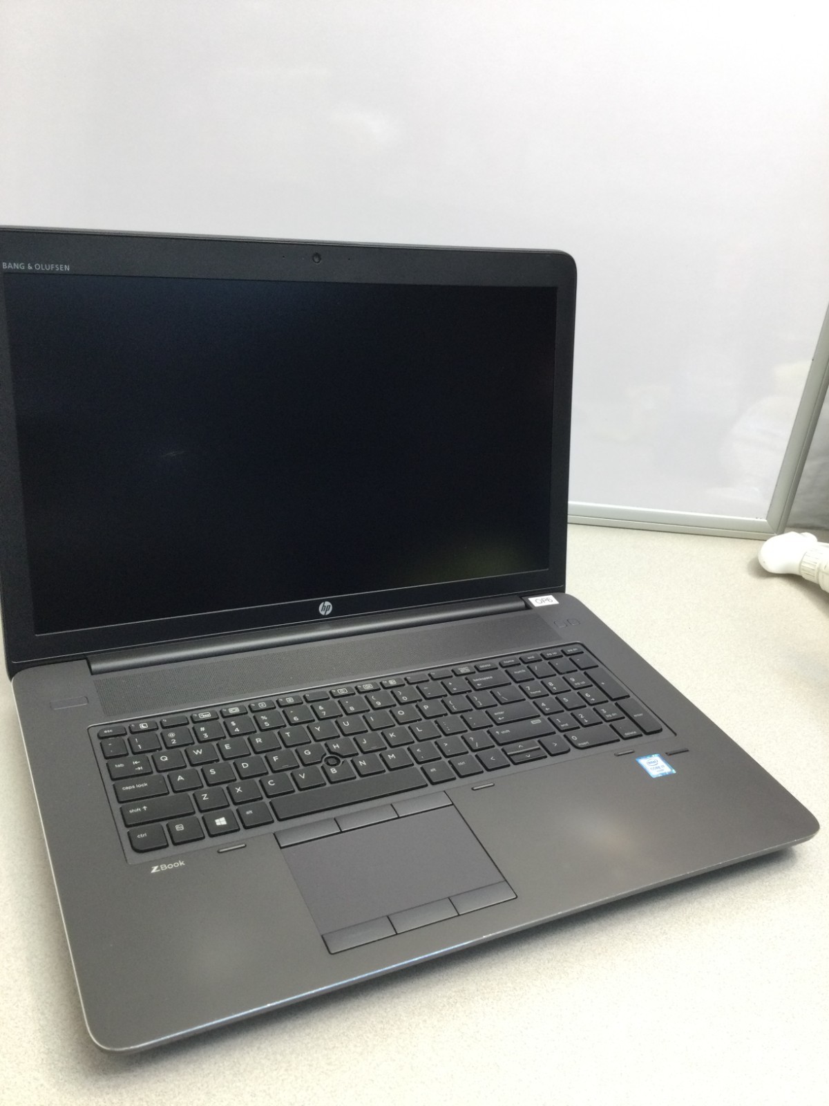HP ZBook 17 G3 core i7 6th gen 2.60ghz 128GB SSD 8GB RAM 17.3” WIN 11 PRO