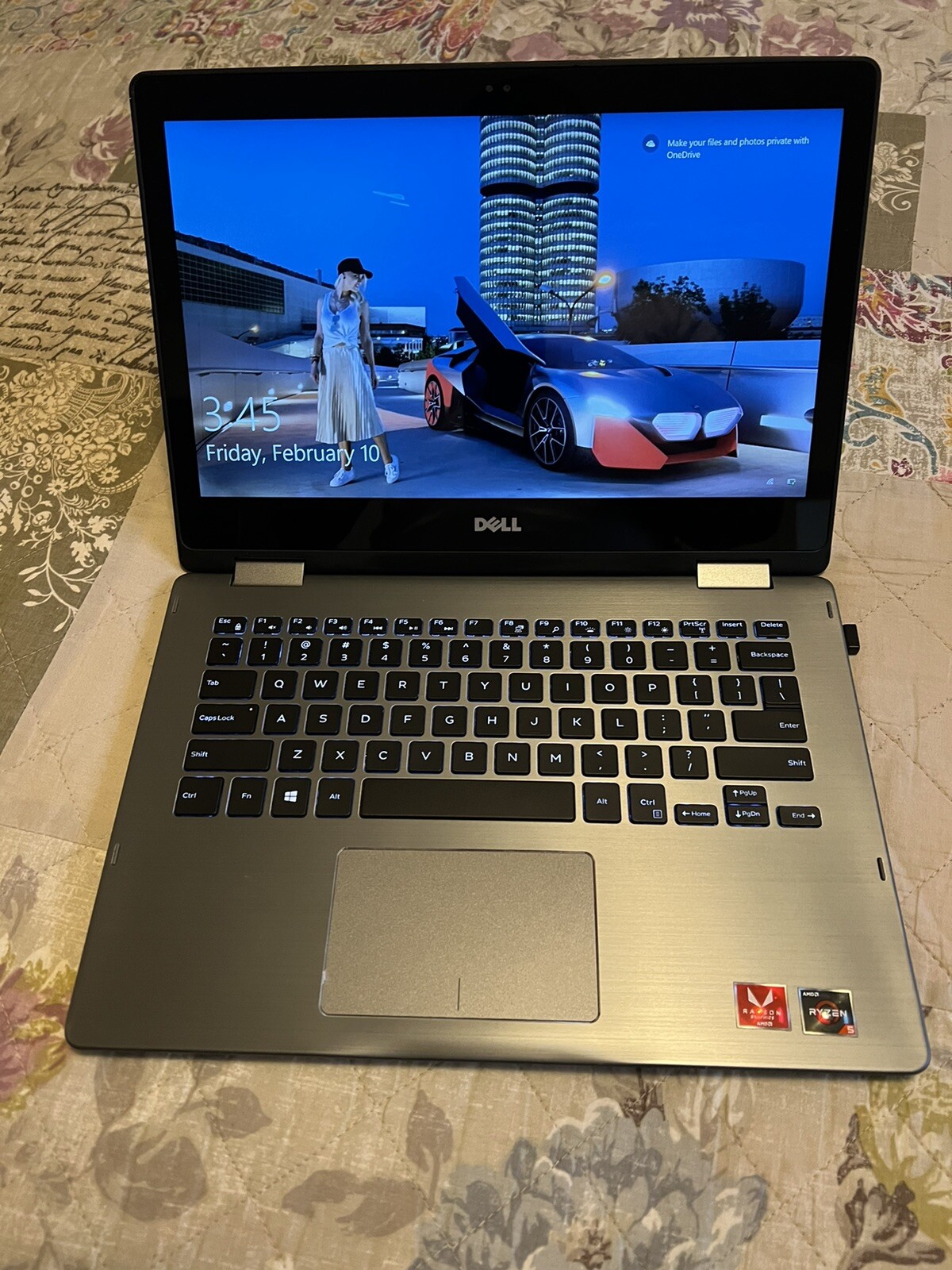 Dell inspiron 13 7000 Touch Screen Tablet 2-in-1 Book Case Included