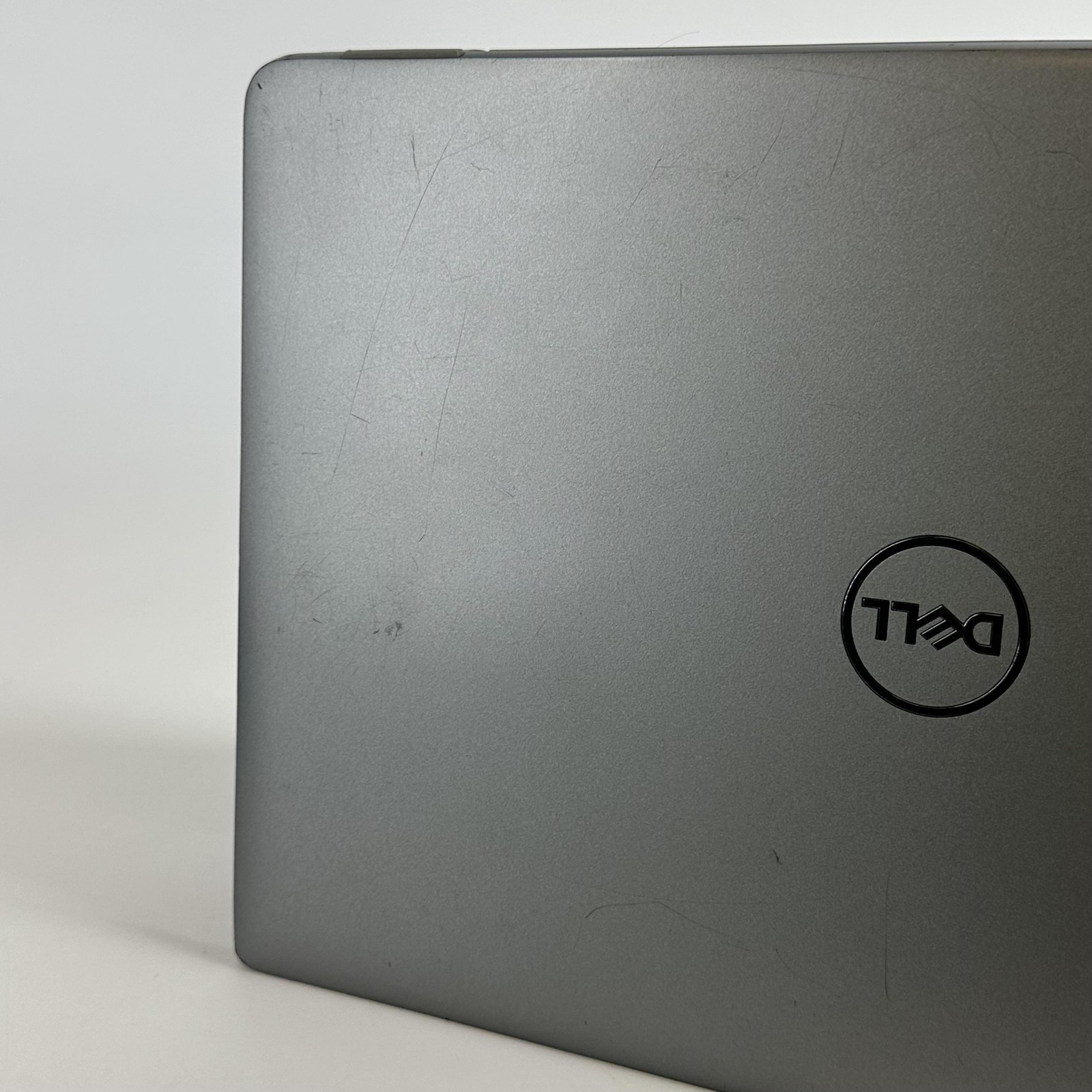 Dell Latitude 5450 14 Gray FHD 1.7 GHz Ultra 7 165U 16GB 512GB SSD Good
