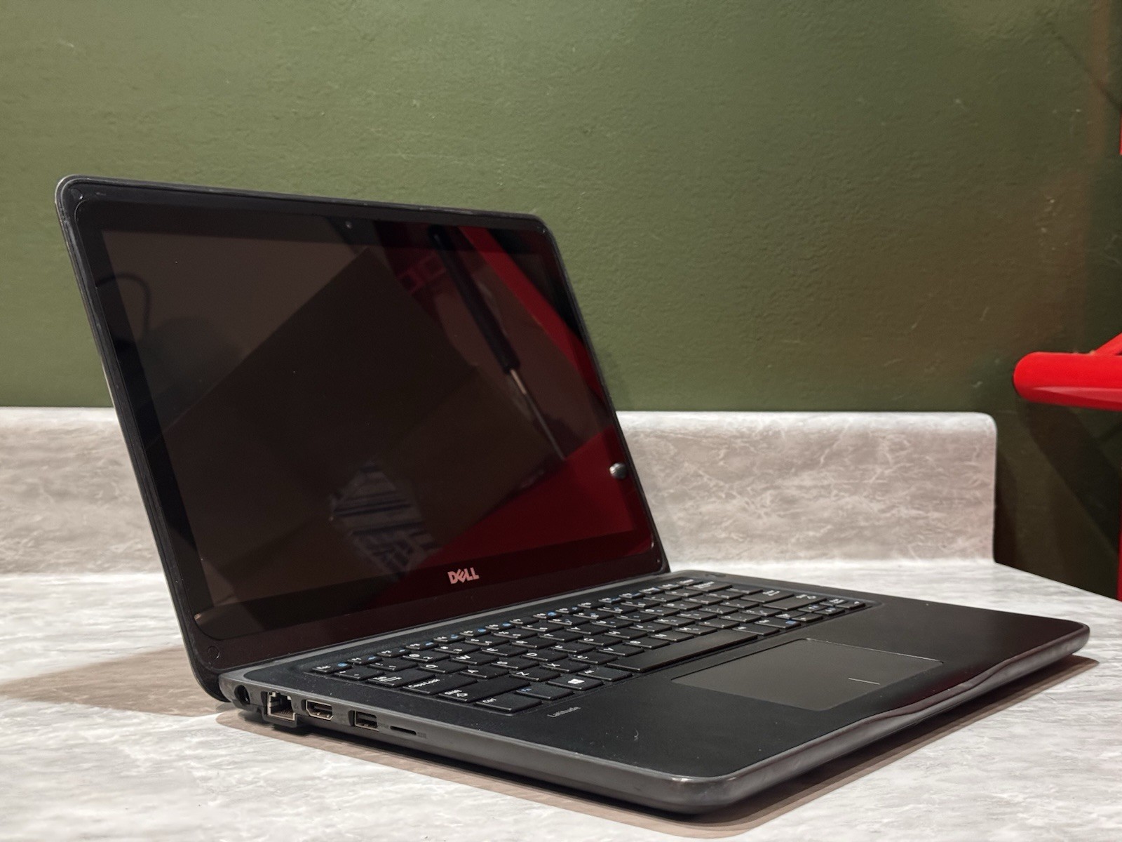 Dell Latitude 3380 Touchscreen Laptop Intel 3865U 1.8GHz 8gb RAM 256gb SSD Win11