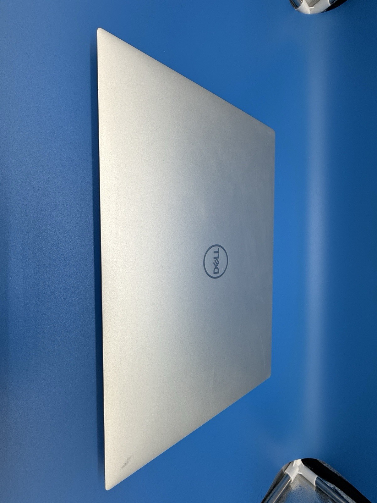 Dell XPS 15 9500 15.6” i5-10300H 8GB RAM 256GB SSD Windows 11 Pro