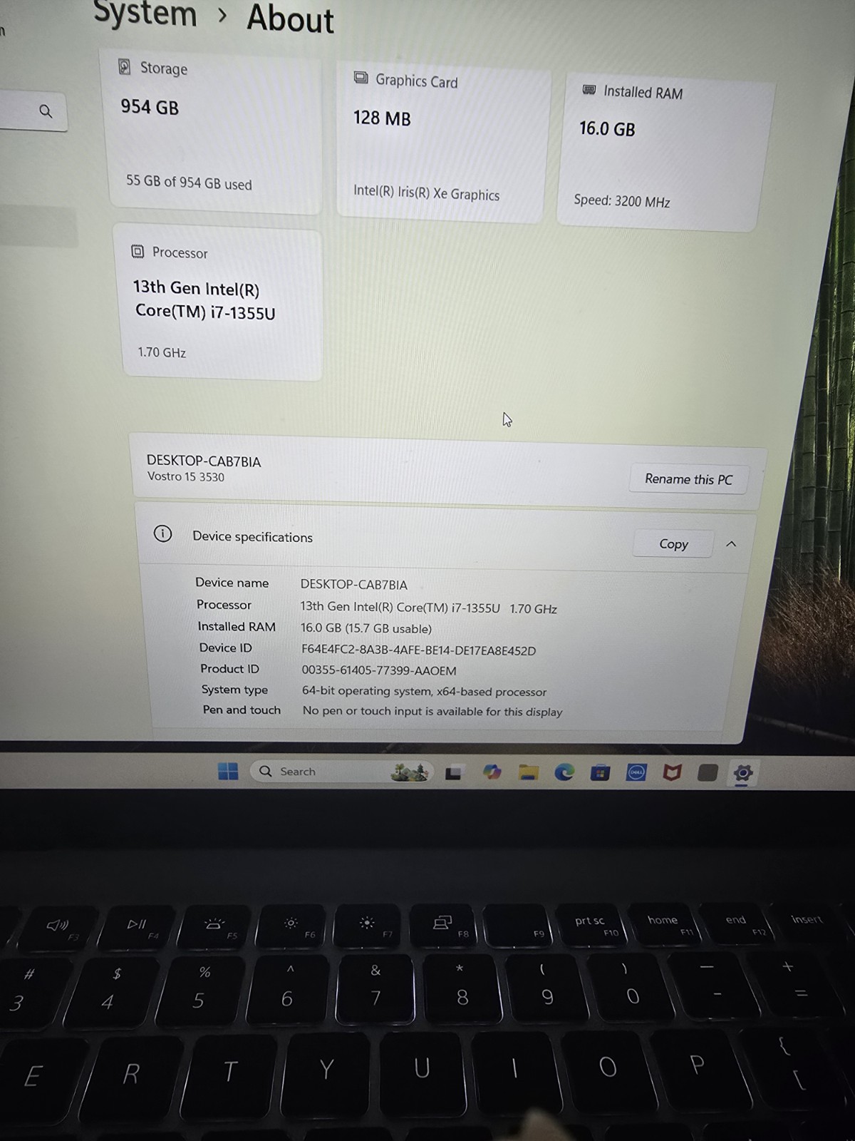 Dell Vostro 3530 Laptop 15-inch, Intel Core I7-1355U, 5GHz, 16GB RAM