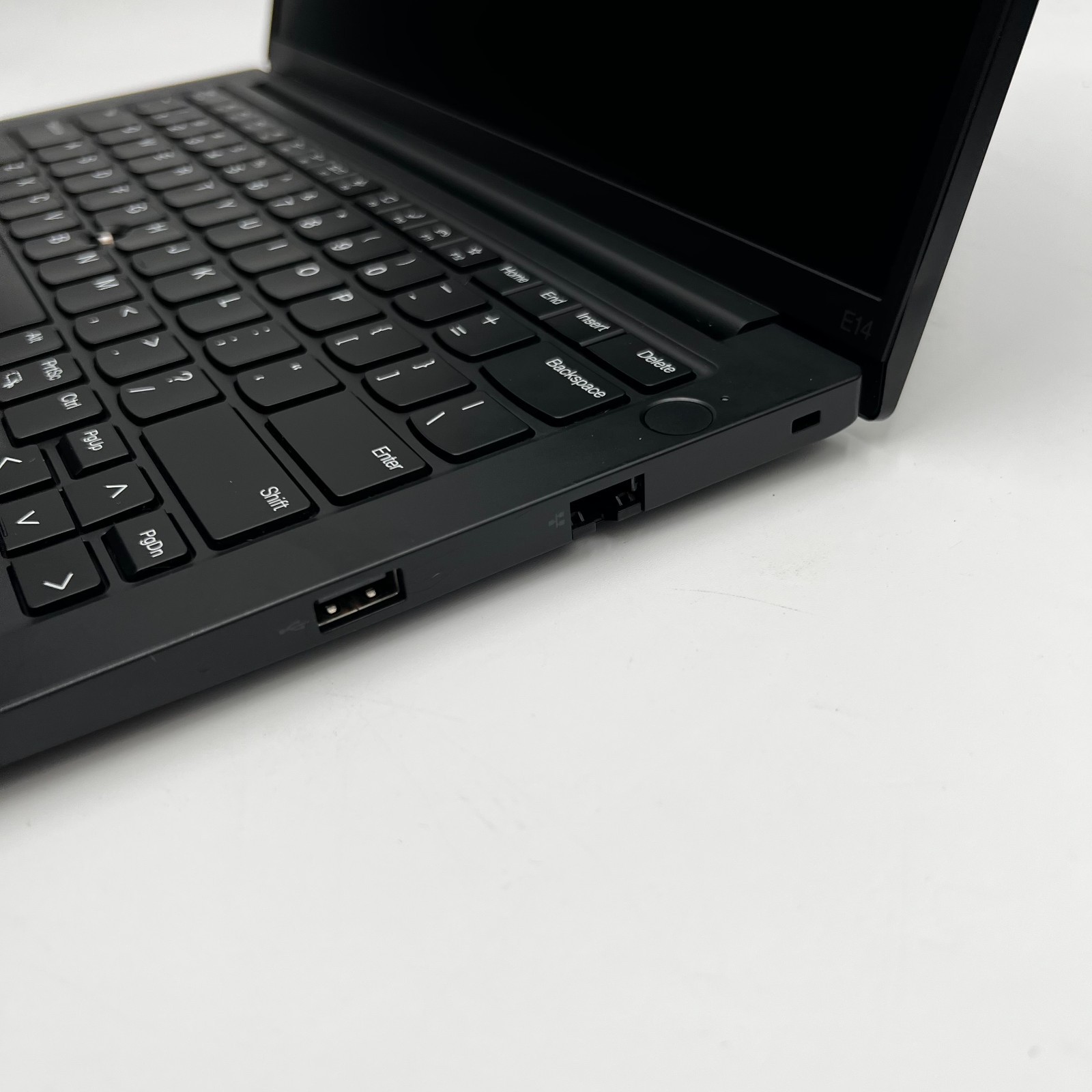 Lenovo ThinkPad E15 Gen 5 14″ I7-1335U 16GB RAM 512GB SSD No OS | TESTED USED