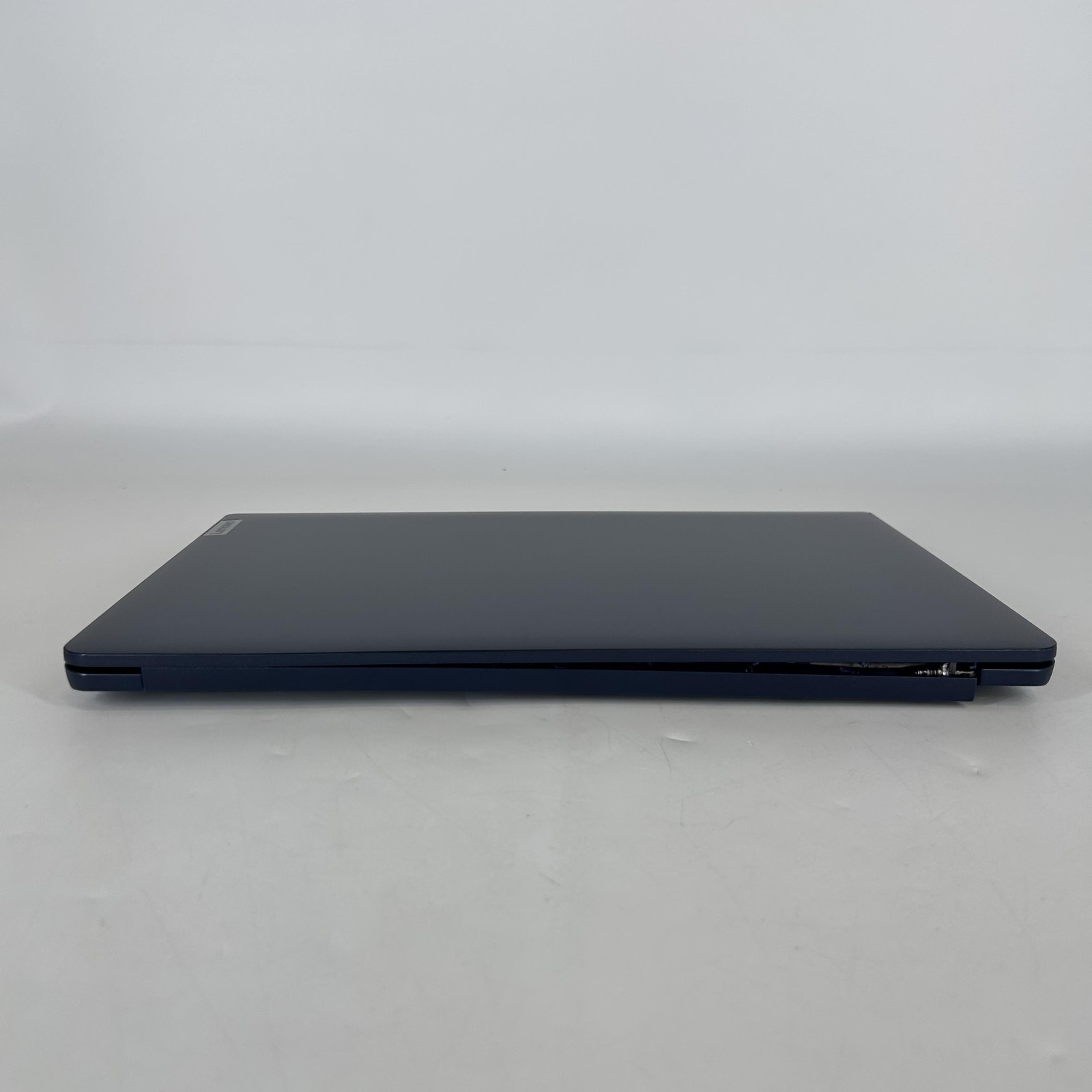 Lenovo IdeaPad 1 15.6 Blue FHD 2.8 GHz Ryzen 5 7520U 8GB 256GB SSD Very Good