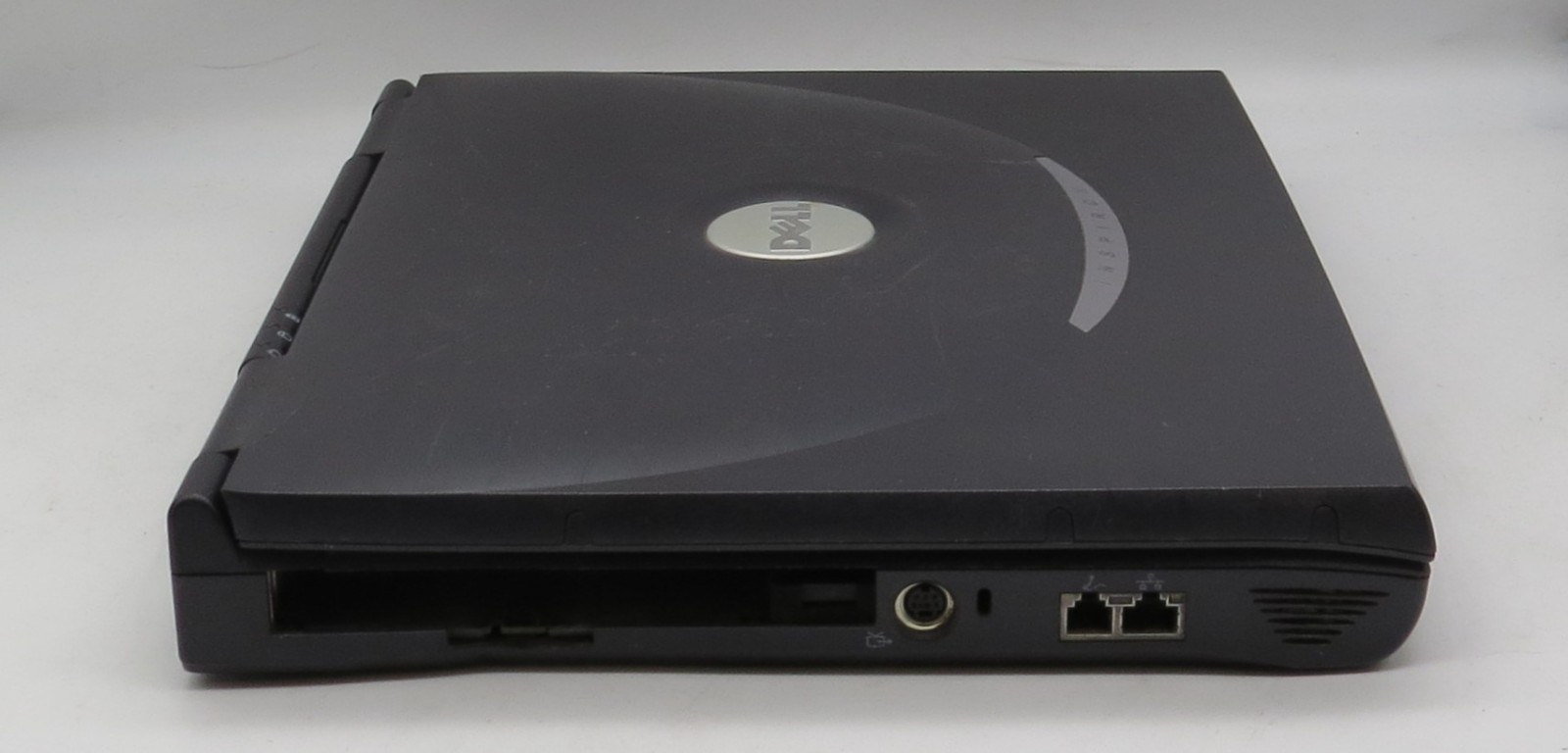 Dell Inspiron 8200 _ Pentium4M _ 512MB RAM _ No SSD / OS *PARTS
