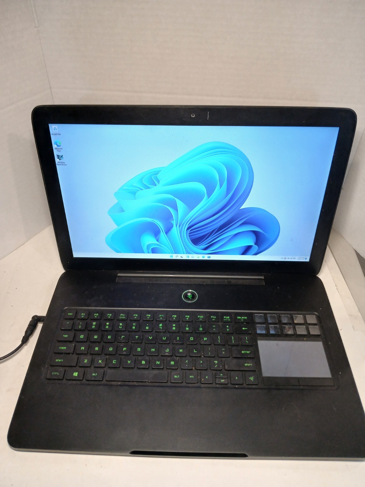 Razer Blade Pro Gaming Laptop 17.3″ i7-4720HQ 500GB 16GB GTX 960M WIN11 #97
