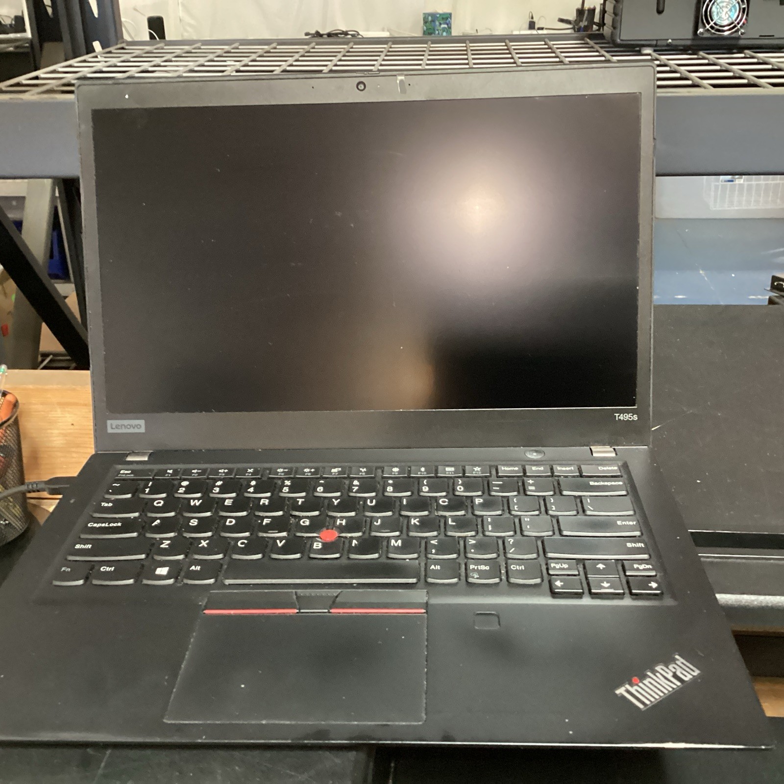 Lenovo ThinkPad T495s 14″ 16GB 256GB Ryzen 5 Pro 3500U 2.1GHz NO OS/Chrgr