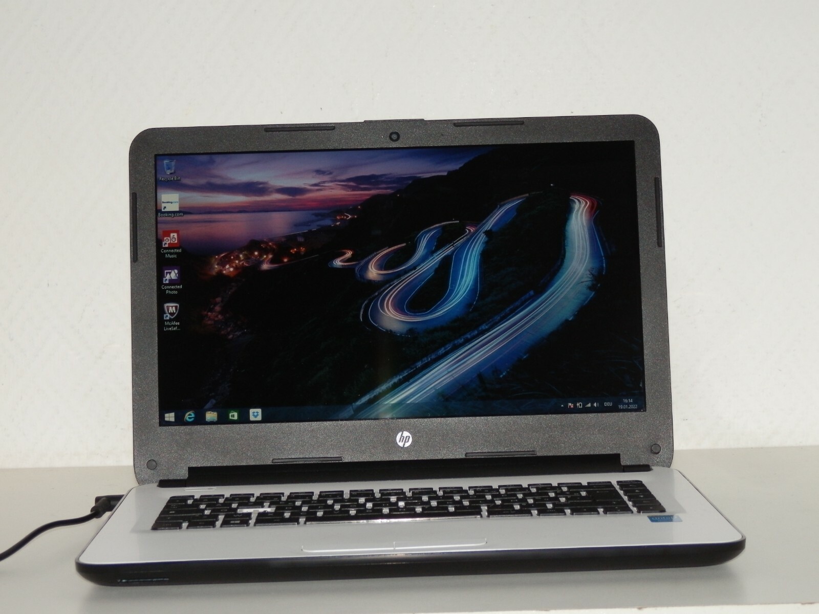 HP Laptop 14-ac000nf, Intel Celeron N3050, 2GB Ram, 32GB eMMc, 14″ Zoll HD, OVP