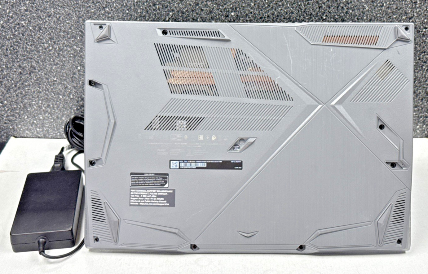 MSI Thin 15 Gaming 15.6″ i5-13420H 2.1GHz 16GB RAM 512GB SSD GeForce RTX 3050