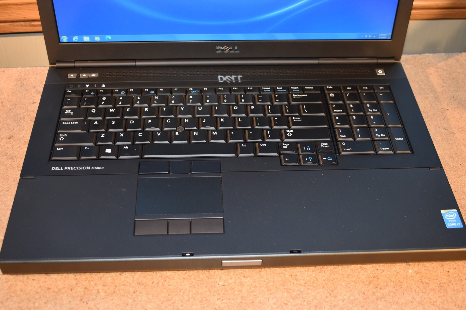 Dell Precision M6800 Quad Core i7-4810QM 16GB 256GB SSD Windows 7 NVidia K3100M