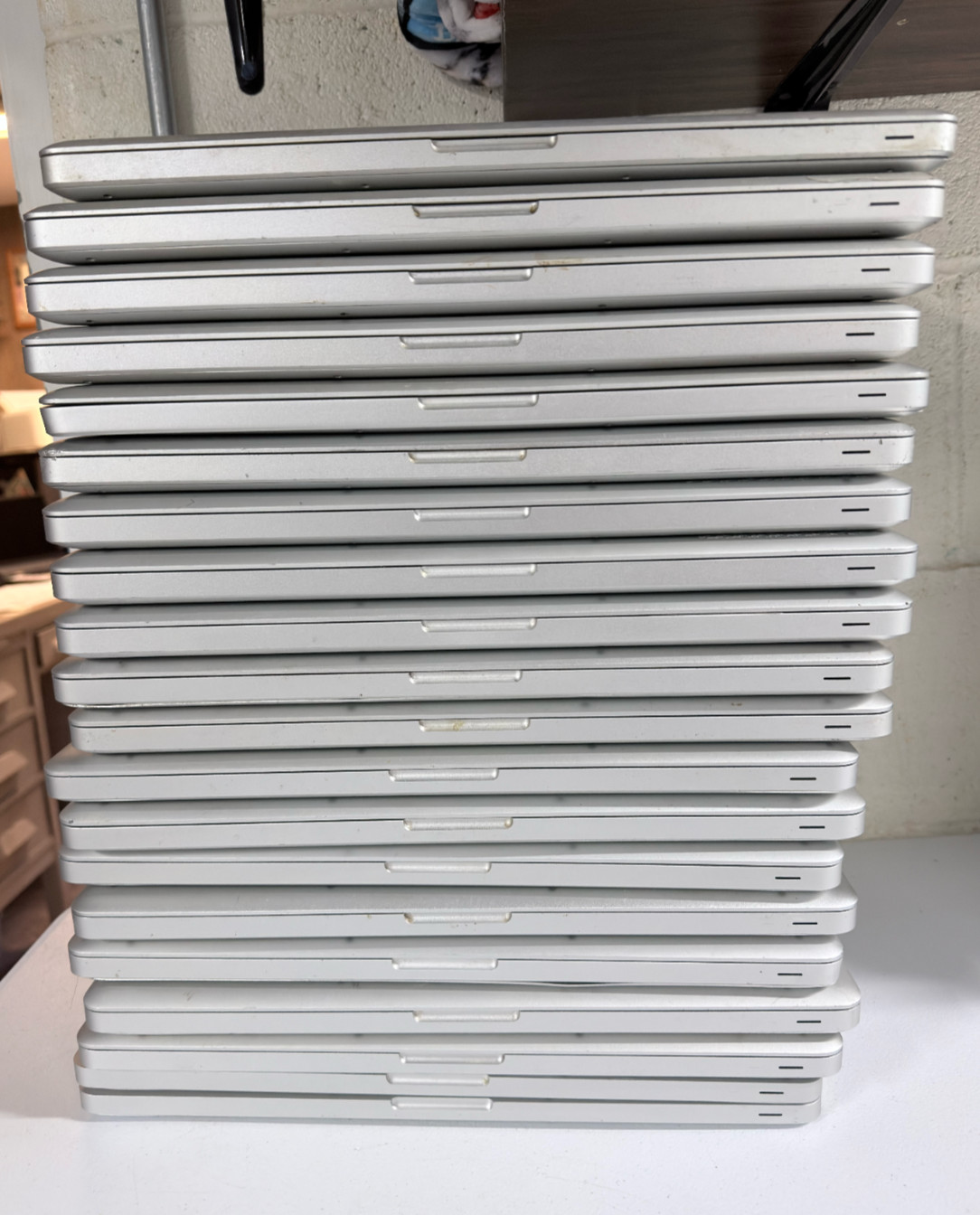 AS-IS Apple MacBook Pro A1286 15″ (Please Read, 2008-2011)