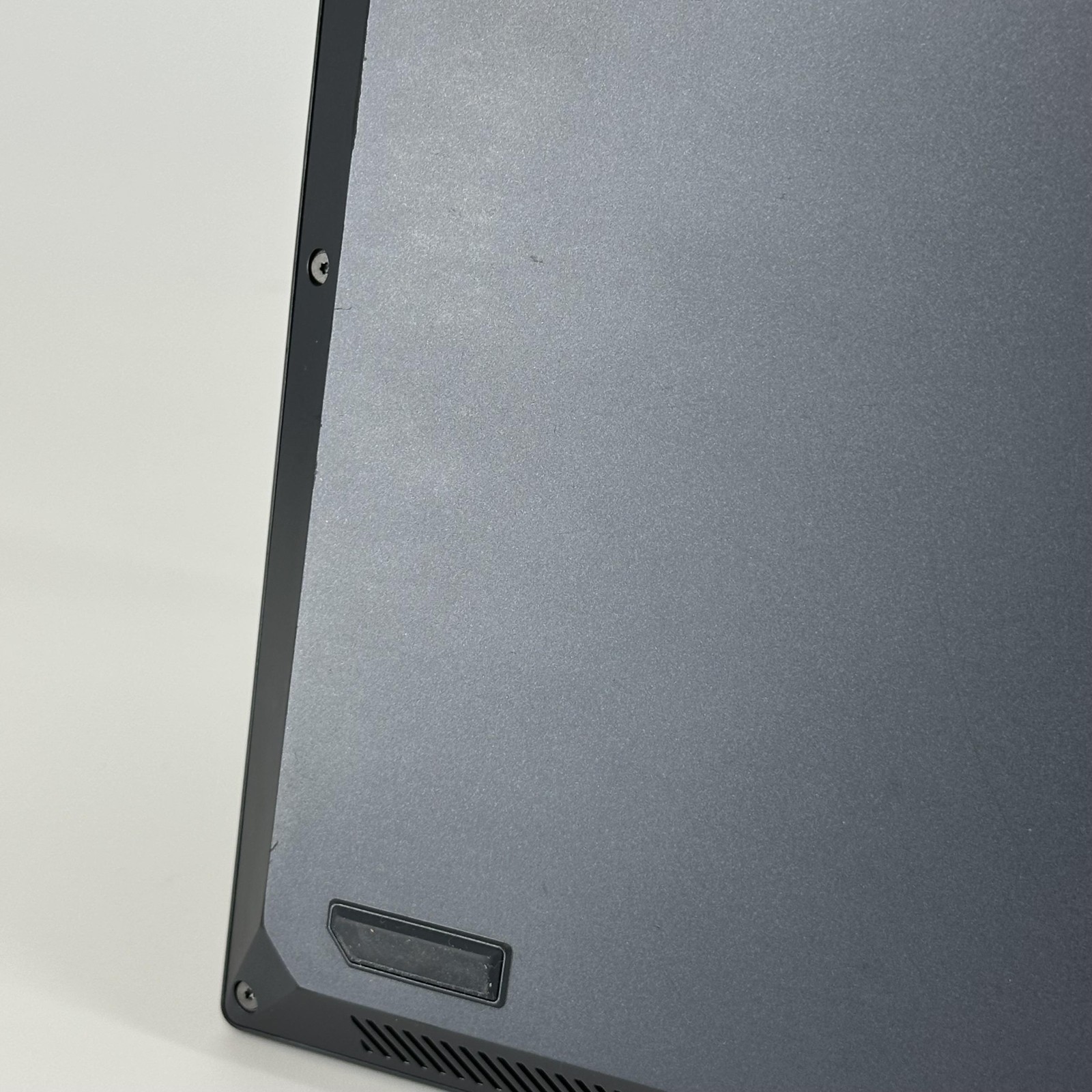 ASUS Vivobook Pro 16 K6602V QHD+ 2.6 GHz i9-13900H 40GB 1TB RTX 4060 FRAME SPLIT
