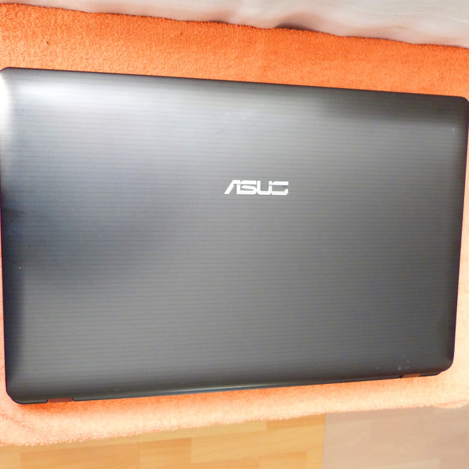 Asus K93 18″ FULLHD Cinema Monster l 20GB RAM NEW l 2TB HDD SSD Windows 11 i7