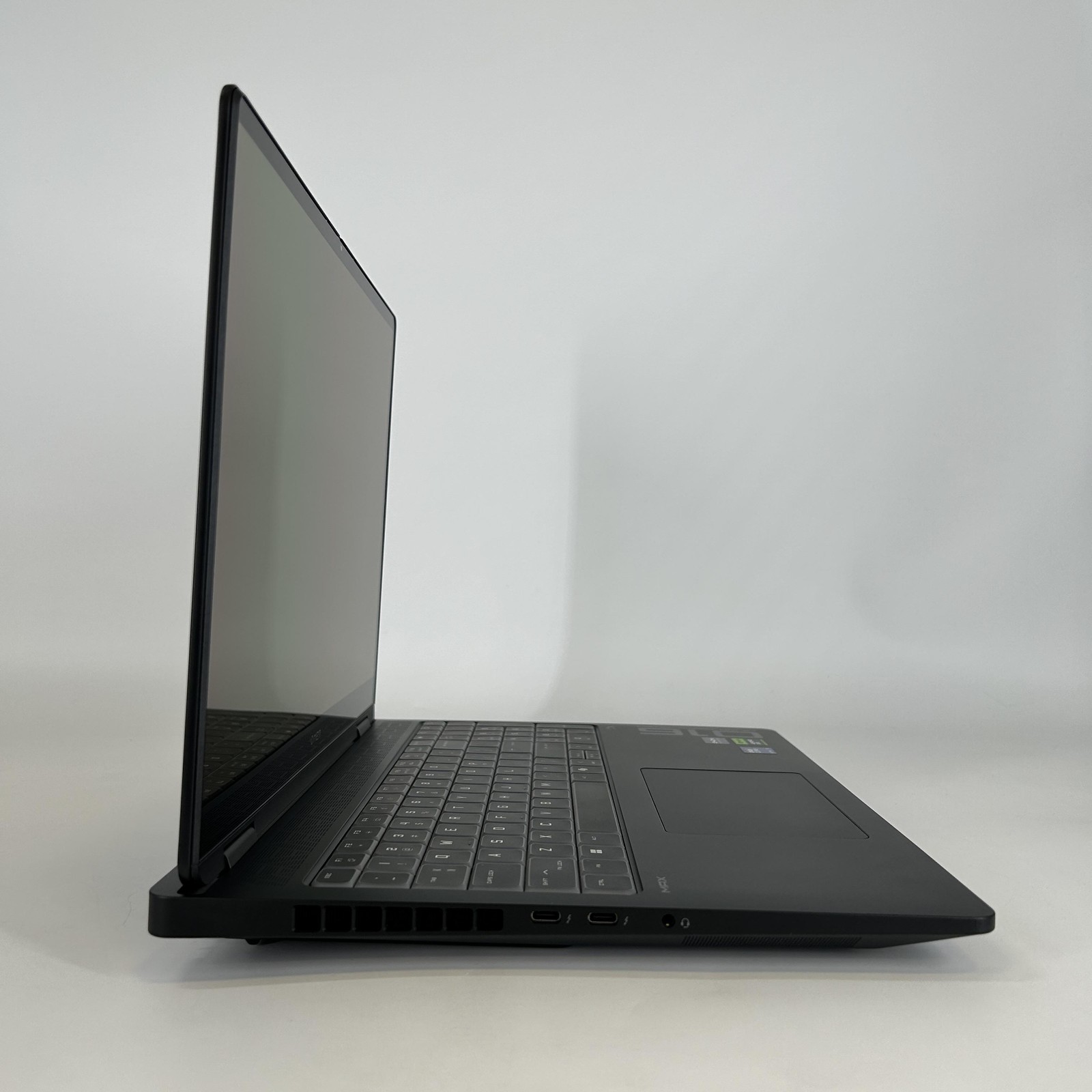 HP Omen Max 16 Black 240Hz QHD+ 2.7 GHz Ultra 9 275HX 32GB 2TB SSD RTX 5080