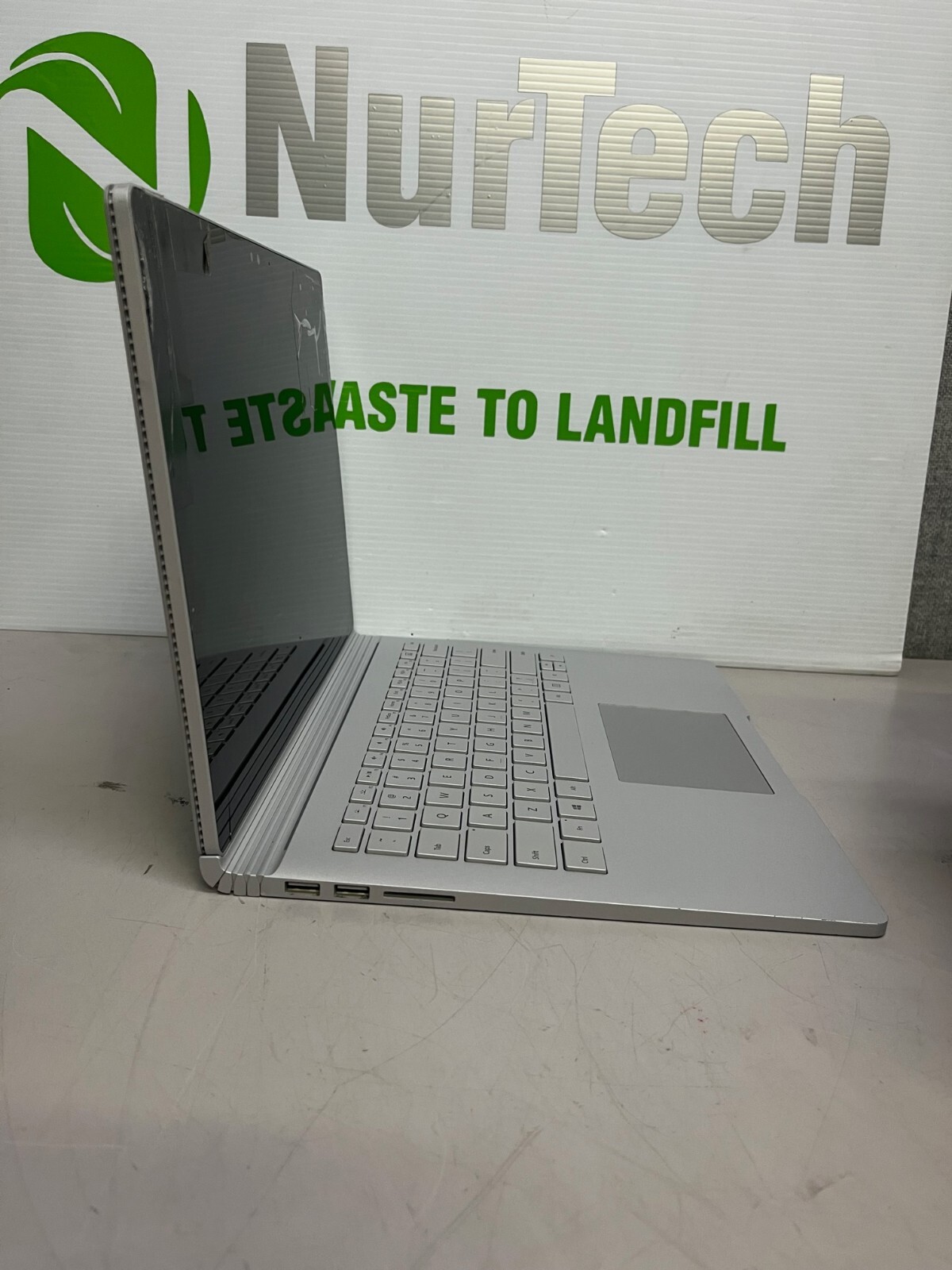 Microsoft Surface Book 1703 13.5″ i7 2.6GHz 16GB/512GB Webcam Laptop +AC [BIOS]