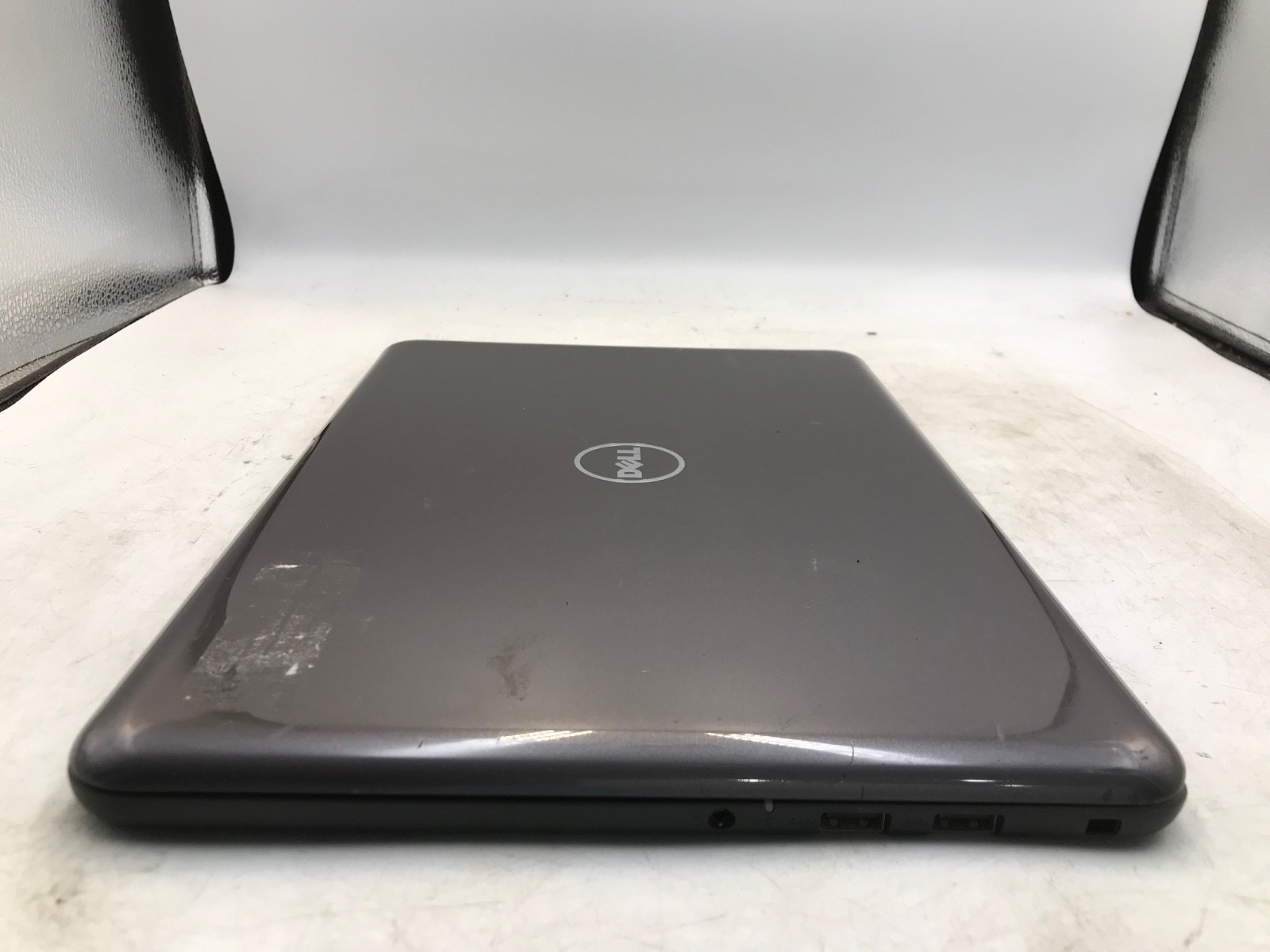 Dell Latitude 13 3380 Intel Core i3 6th Gen. 13″ Laptop-BAD DISPLAY/NO KB -MZ