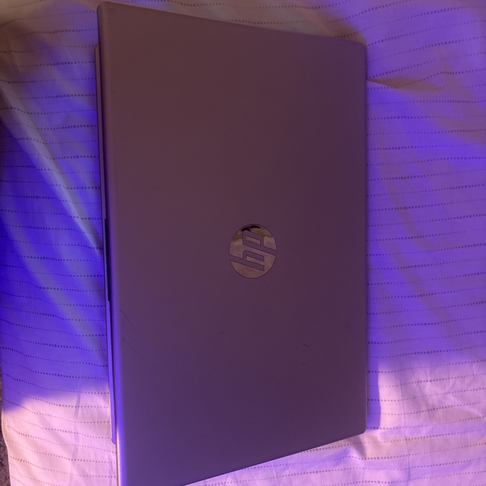 HP 15.6″ Touch-Screen Laptop AMD Ryzen 5 7520U need gone fast