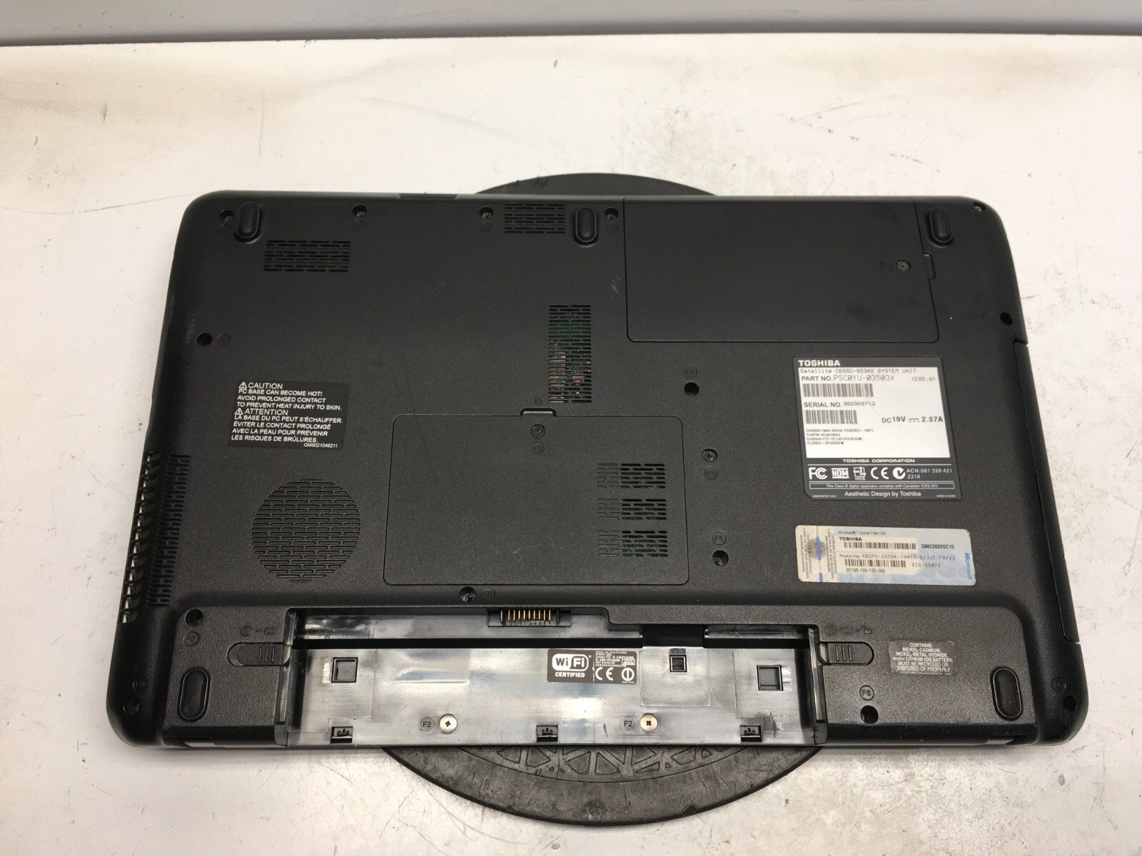 Toshiba Satellite C655D-S5302 AMD E-300 1.3GHz 6 GB NO HDD