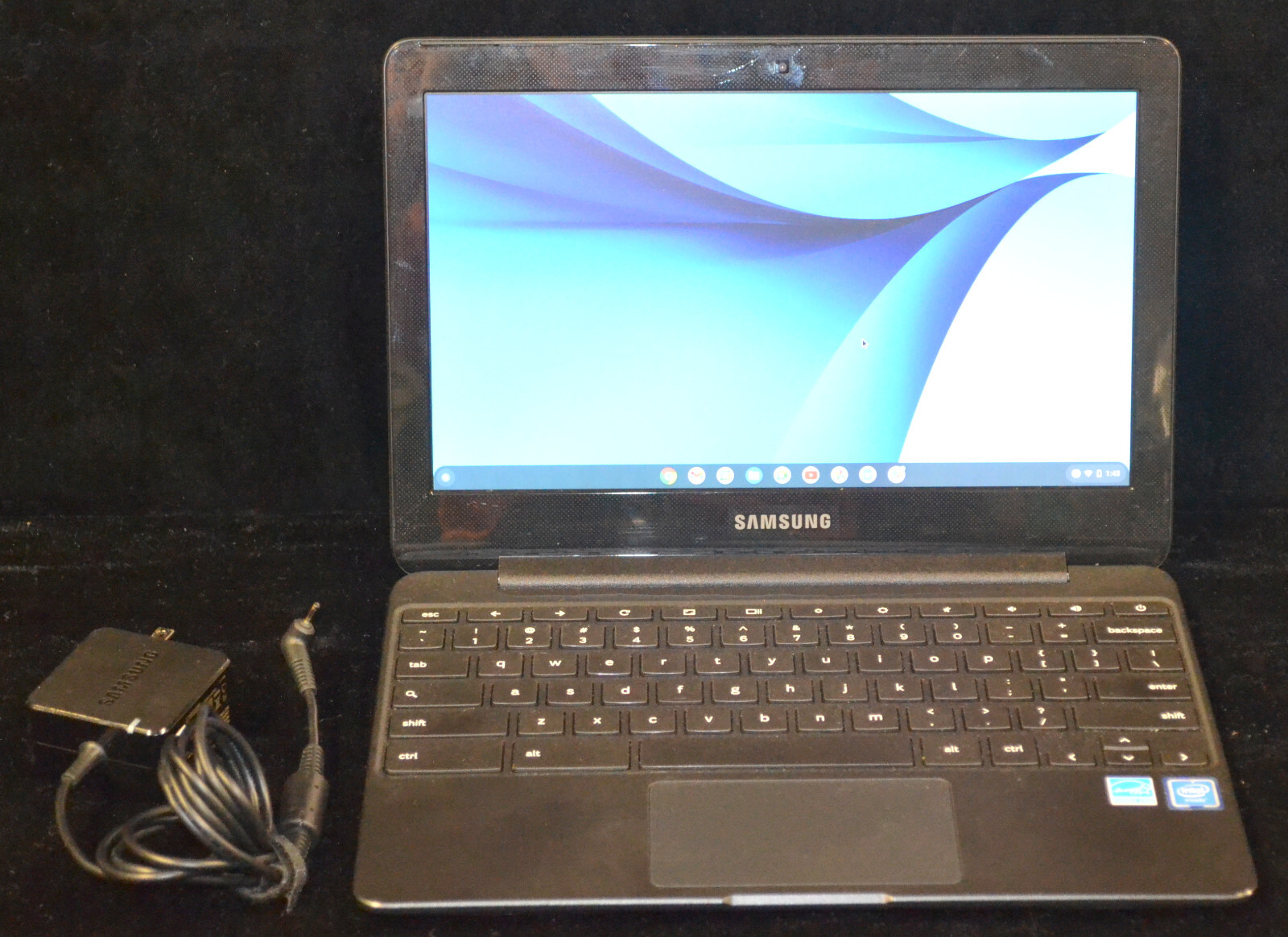 AS IS Samsung Chromebook 3 XE500C13-K04US 16GB 1.6 GHz 4GB Bad Battery AO4045477