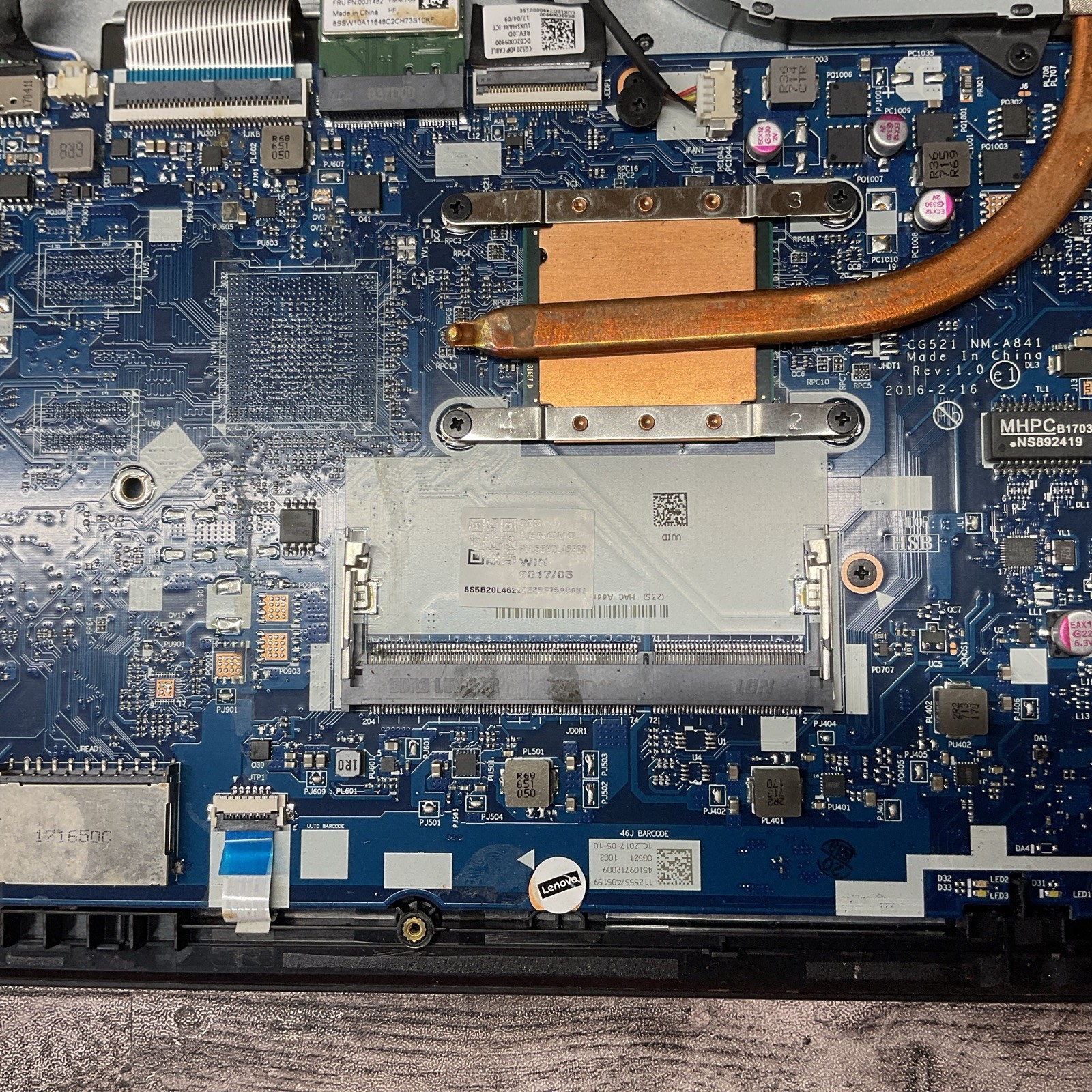 Lenovo IdeaPad 110-15 / AMD A6 / No Power / No RAM / No SSD / T5