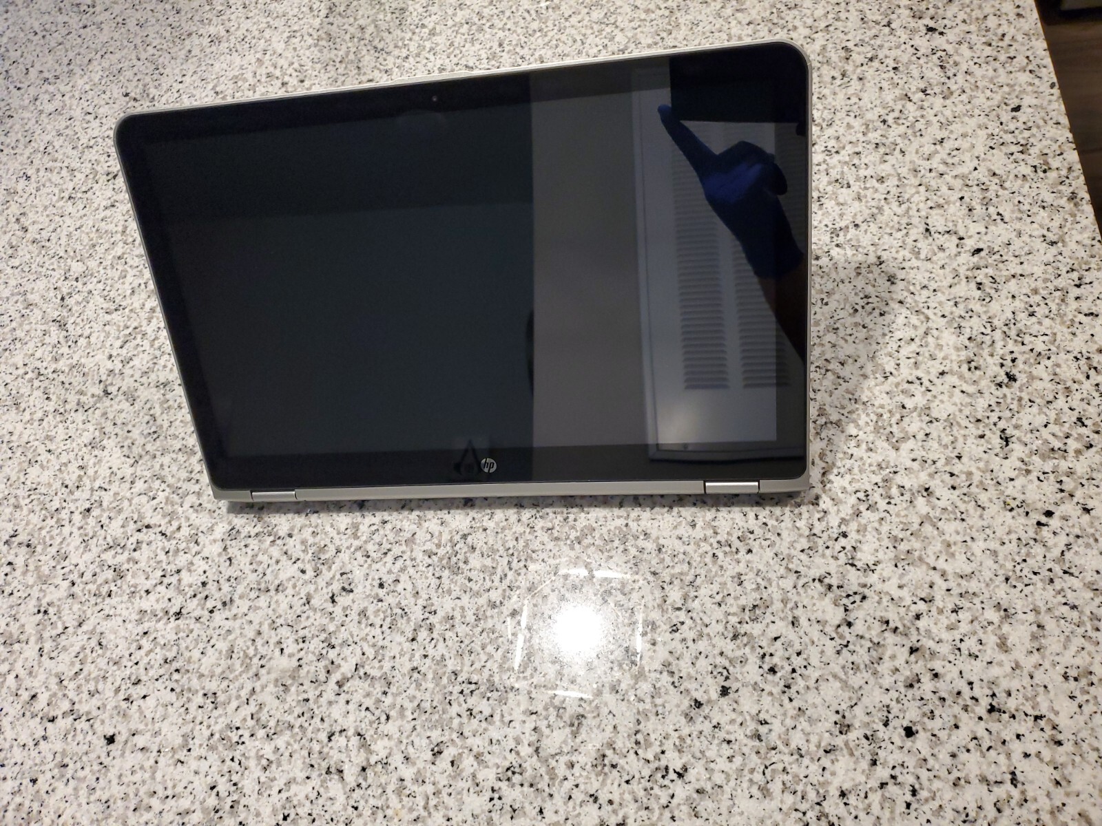 HP Pavilion x360 15.6 Inches (1TB, Intel i5-6200U, 2.3 – 2.8GHz, 8GB) Laptop