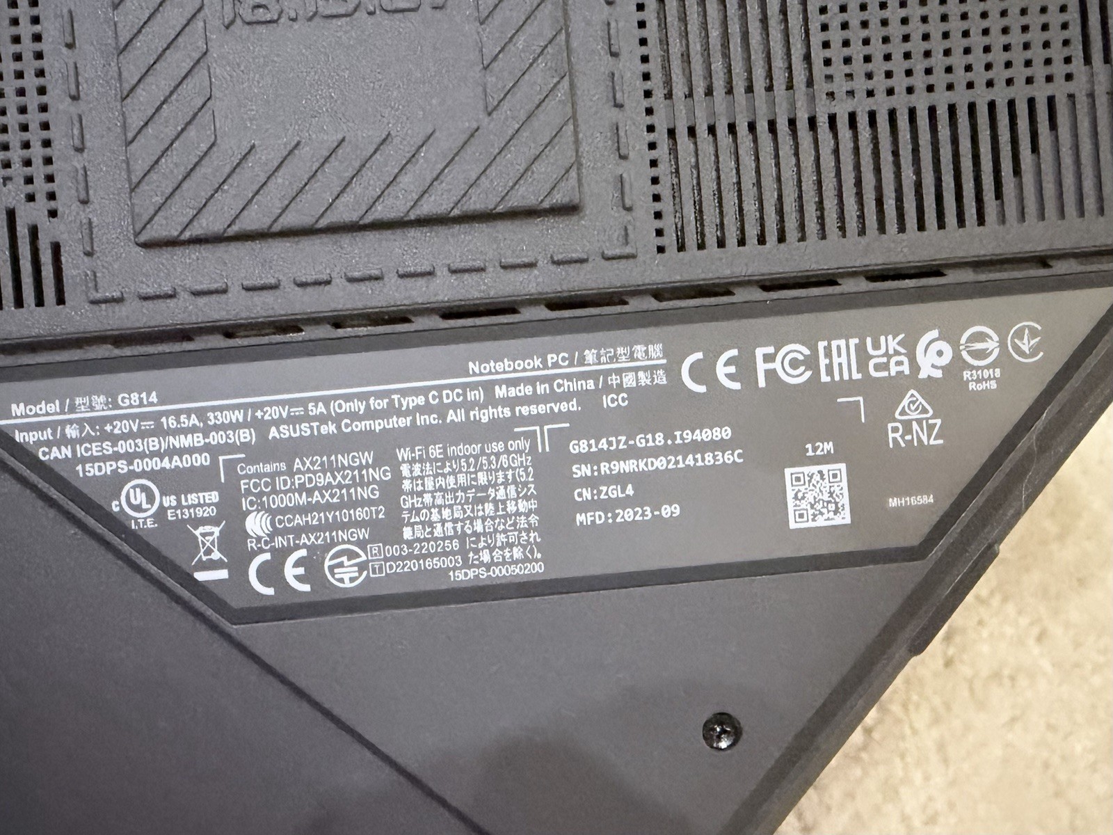 Asus ROG Strix G18 G814 240Hz QHD+ 2.2 GHz i9-13980HX 16GB 1TB SSD RTX 4080