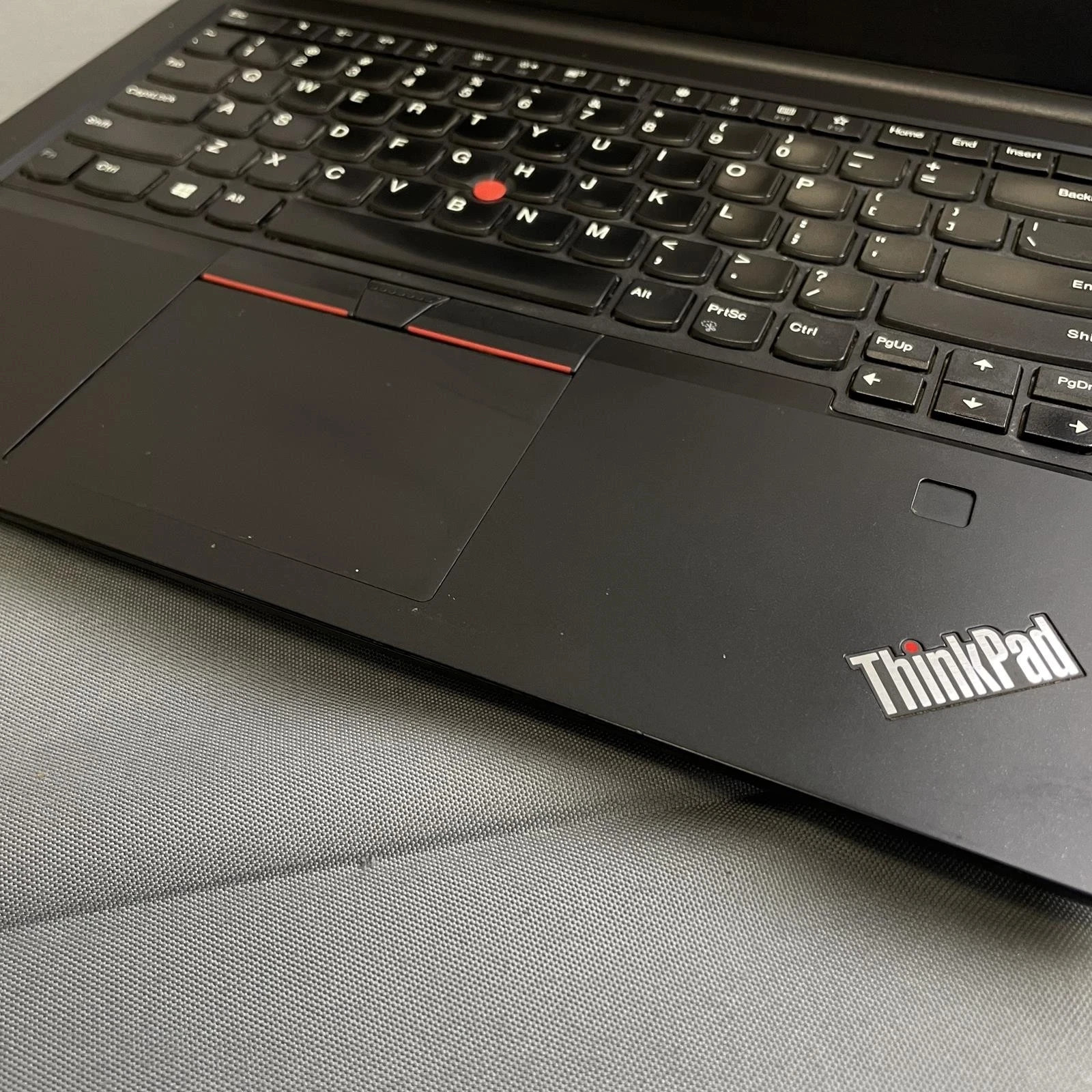 LENOVO ThinkPad E480, Core i5-8250U 8 GB 128GB NVMe | Grade B/C, Excellent Bat