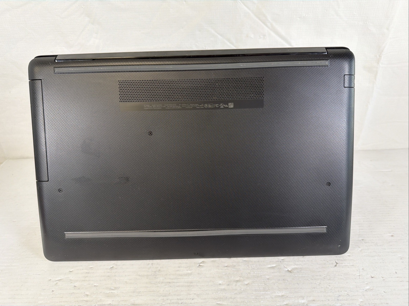 HP Laptop 17-by3613dx, Intel Core i5-1035G1 @ 1GHz, 31GB RAM NO SSD/OS -Good Bat