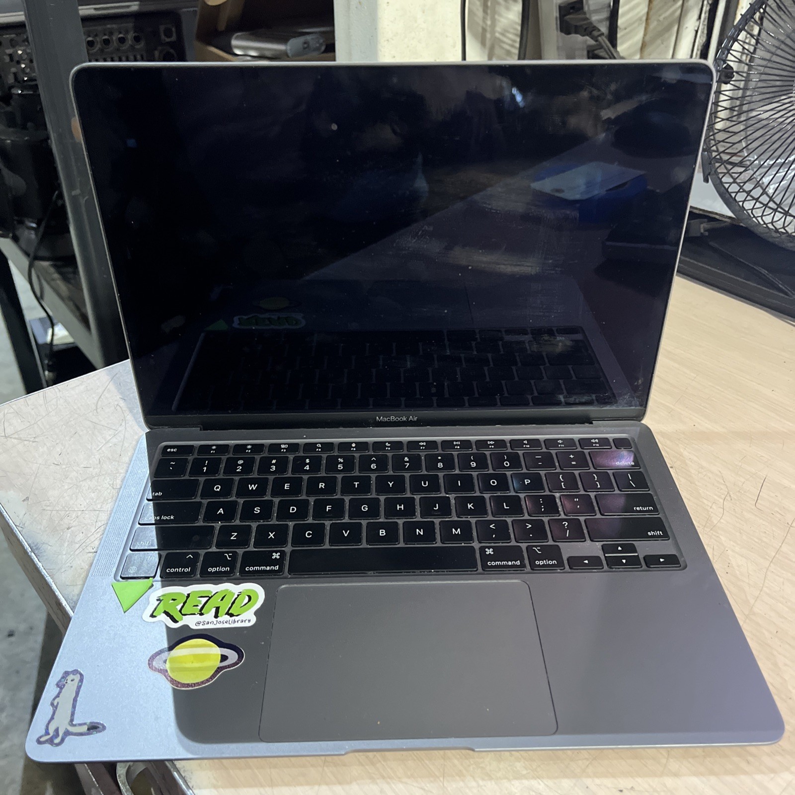 APPLE MACBOOK AIR 13″ LATE 2018 CORE I5-8210Y 1.6GHZ 8GB RAM 128SSD