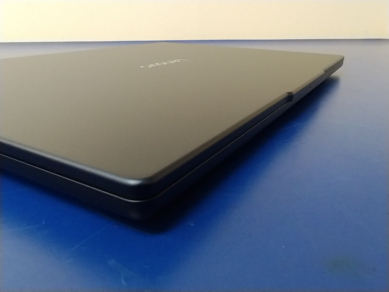 LENOVO IdeaPad Slim 5 16AKP10, AMD Ryzen AI 7 350, 16 GB RAM, 1 TB NVMe SSD