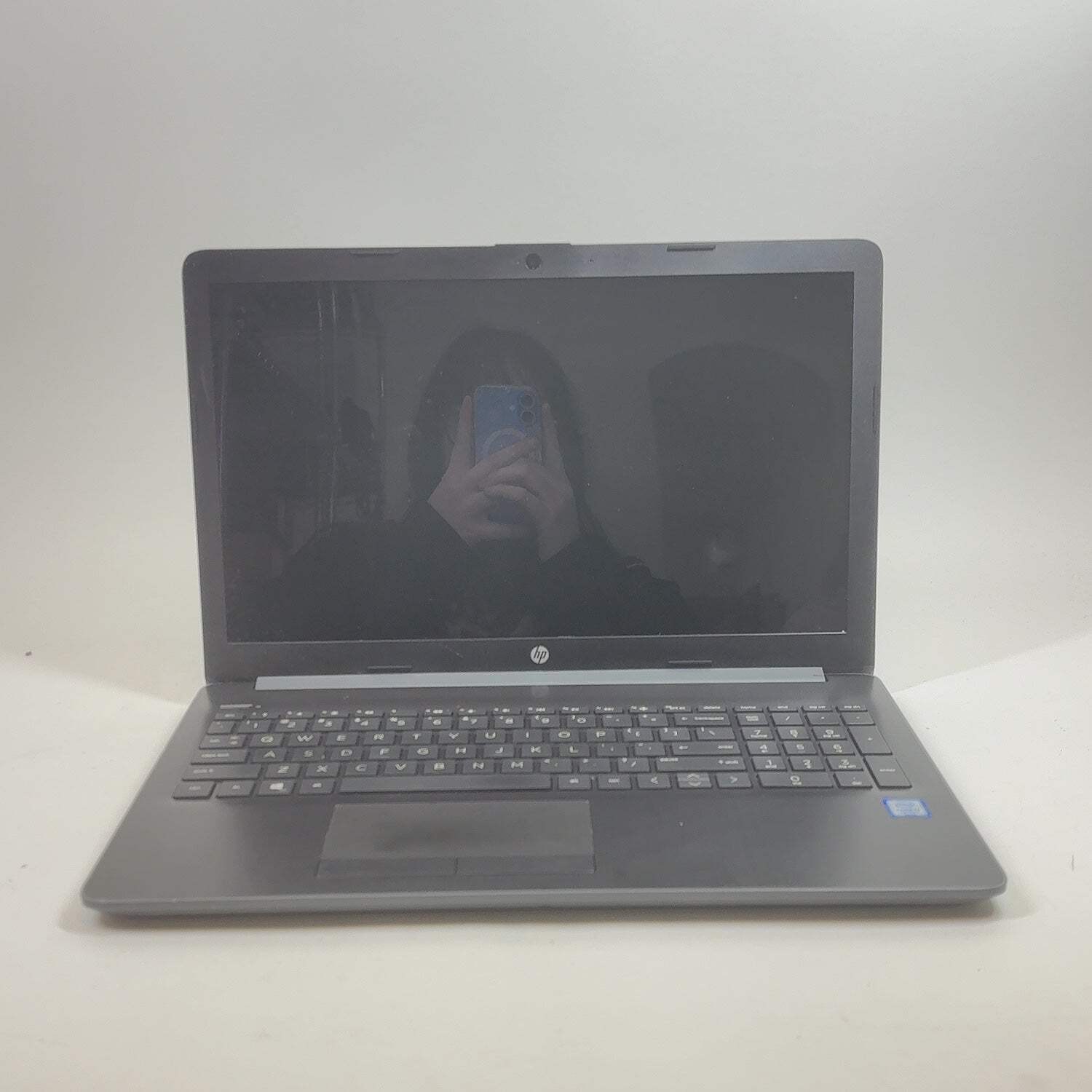 HP Laptop 15-DA0XXX 15.6″ i3-7020U 2.3GHz 8GB RAM 1TB HDD