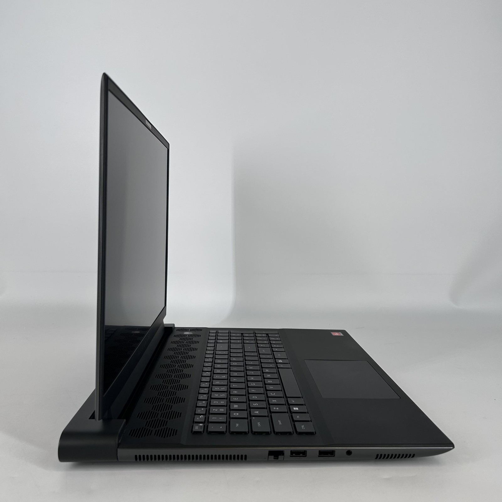 Dell Alienware M18 R1 480Hz FHD+ 2.5 GHz Ryzen 9 7945HX 32GB 1TB SSD RX 7900M
