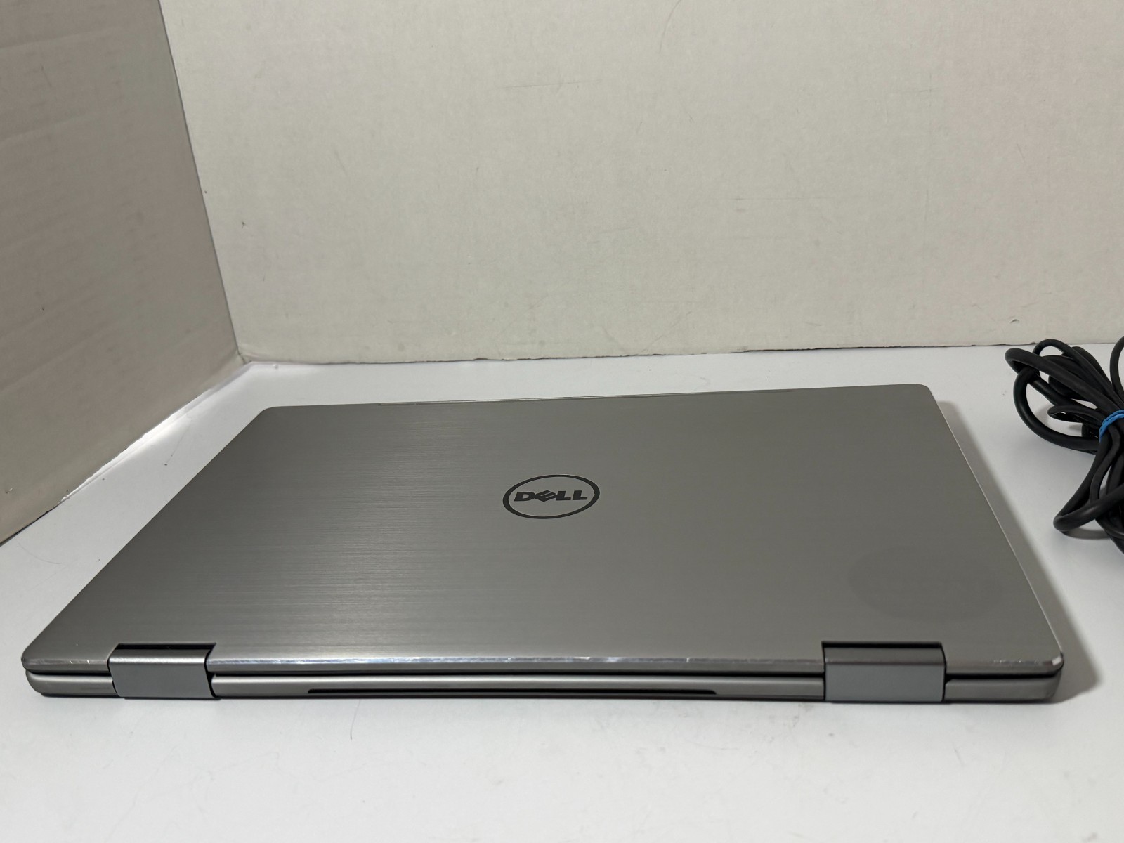 Dell Inspiron 7579 Laptop 2-in-1 Touch 15.6″ i7-7500U 8GB RAM 512GB SSD Win11H