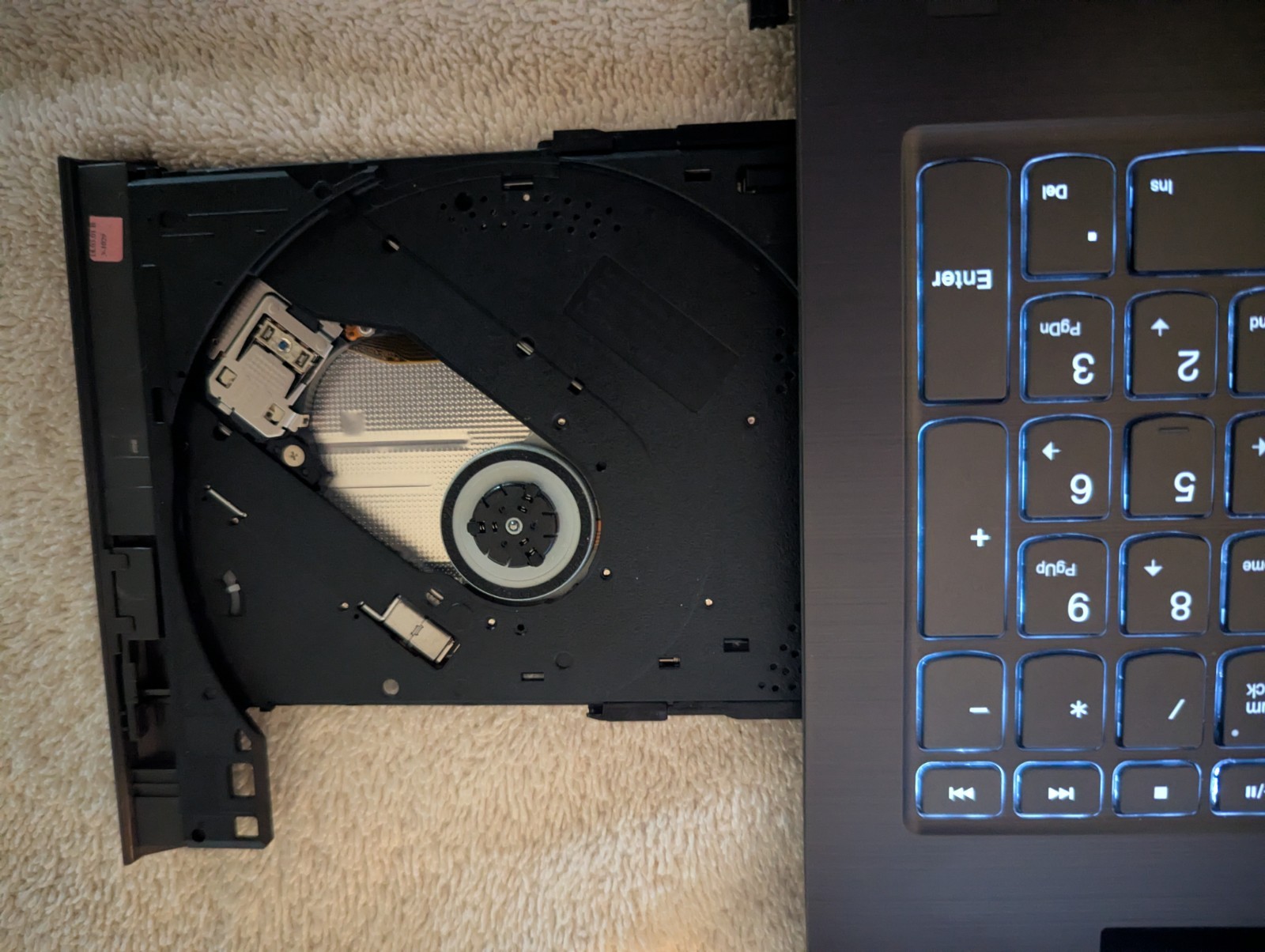 Lenovo Premium 15.6″ Laptop