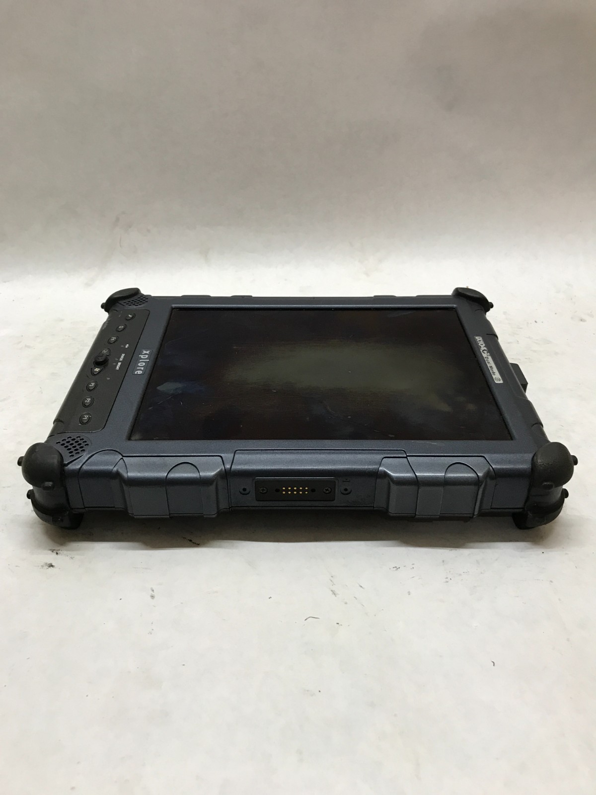 Xplore iX104 Tablet 10″ Intel Pentium NO RAM NO HDD/OS For Parts NO POWER!! – DW