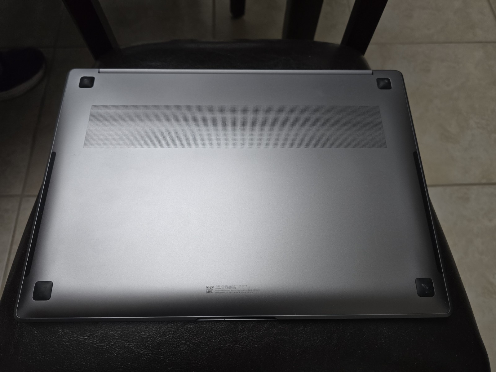 Samsung Galaxy Book5 Pro 16″ AMOLED Touch Intel Ultra 7 256V 16gb 1tb Laptop