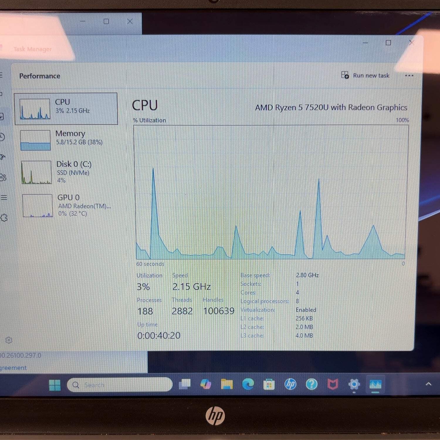 HP Laptop 17-CP2025DX 17.3″ Ryzen 5 7520U 2.8GHz 16GB RAM 256GB SSD