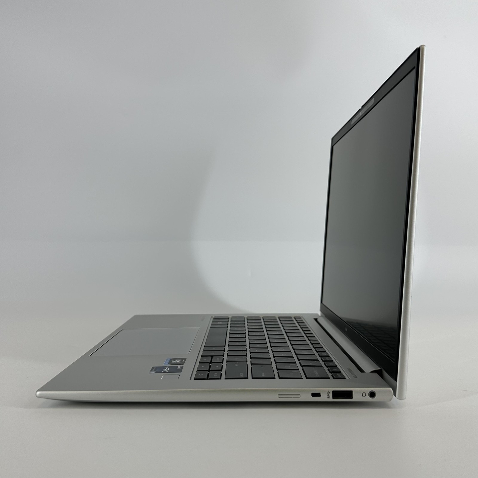 HP Elitebook 840 G9 14 FHD+ 1.8 GHz i7-1265U 16GB 512GB SSD Good