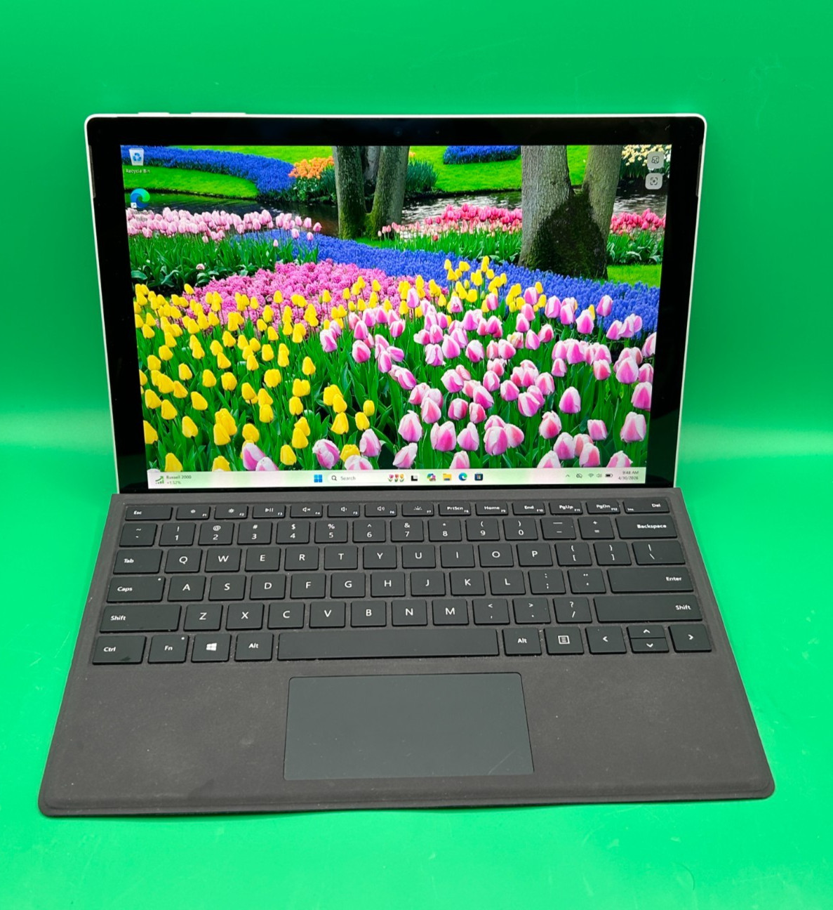 Microsoft Surface Pro 5 1796 12.3″ i5-7300U 2.60GHz 4GB RAM 128GB SSD Win 11 Pro