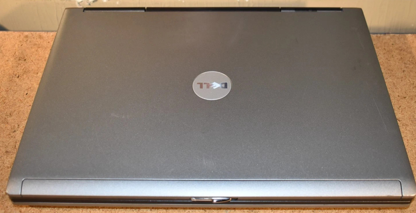 DELL Latitude D830 Duo 2.0GHz WinXP Laptop 4GB RAM 320GB CD/DVD Serial w/Charger