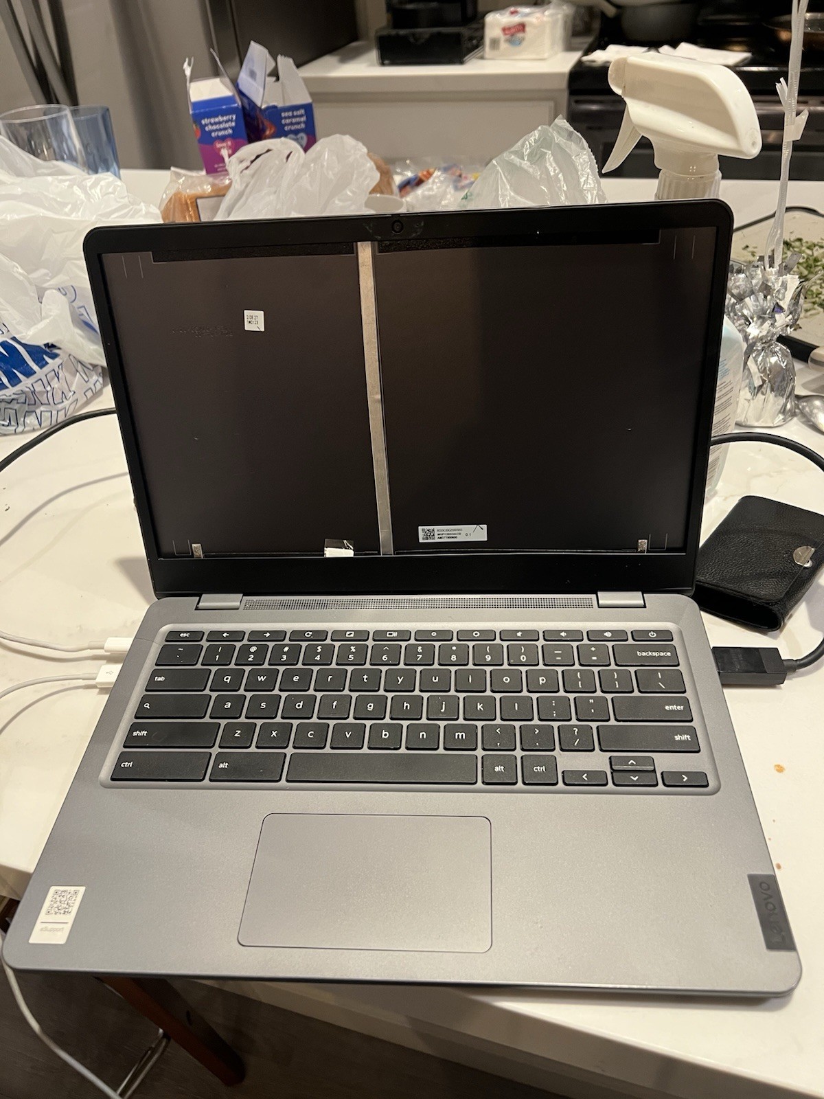Lenovo 14e Chromebook Gen 2 14″ Touchscreen 4GB RAM, 32GB Please Read