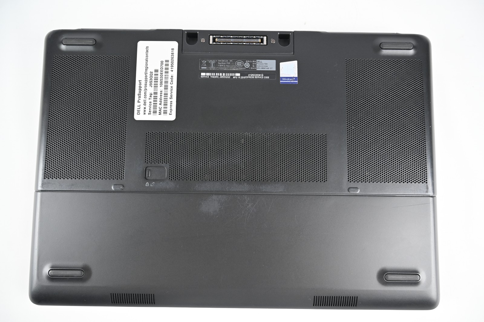 Dell Precision 7520 – Quadro M2200 – Xeon E3-1535Mv6 – 16GB – 256GB M.2 – W11P
